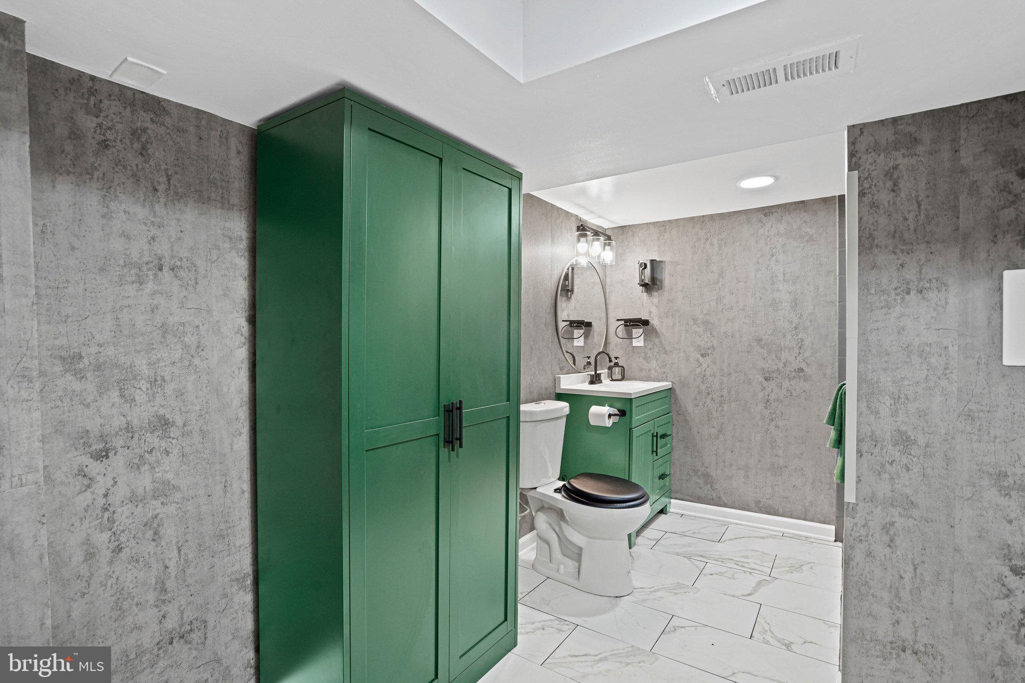 CAPITOL HEIGHTS - Residential