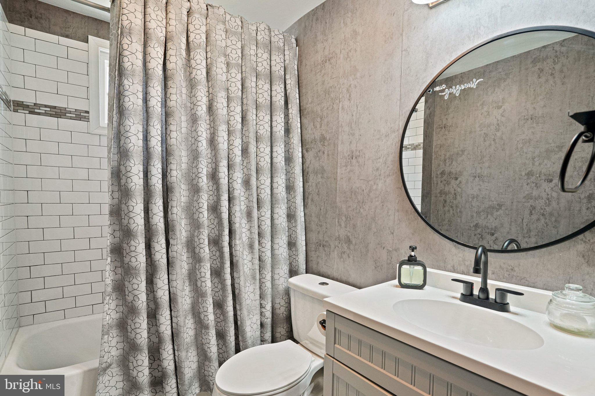 CAPITOL HEIGHTS - Residential