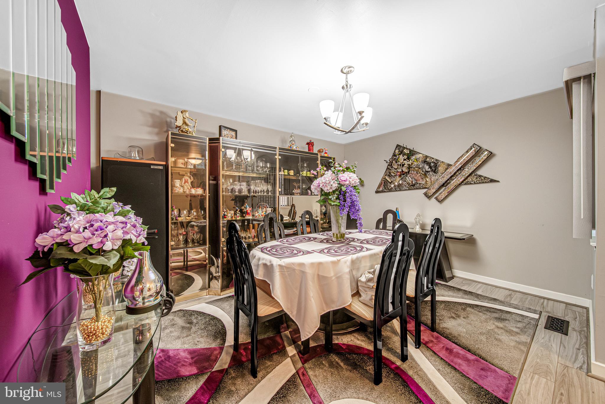 2213 CEDAR COVE COURT