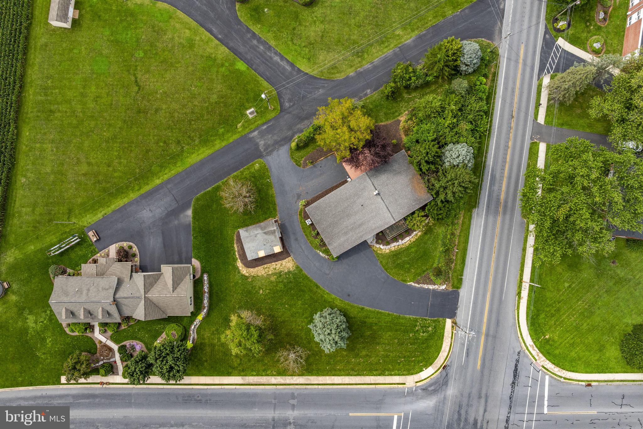 301 E LANCASTER AVENUE