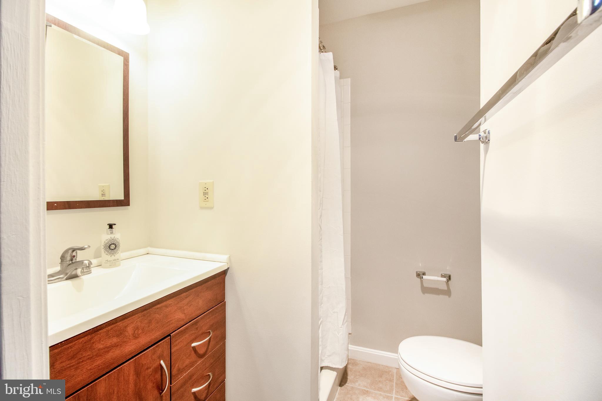 BURKE CENTRE - Residential