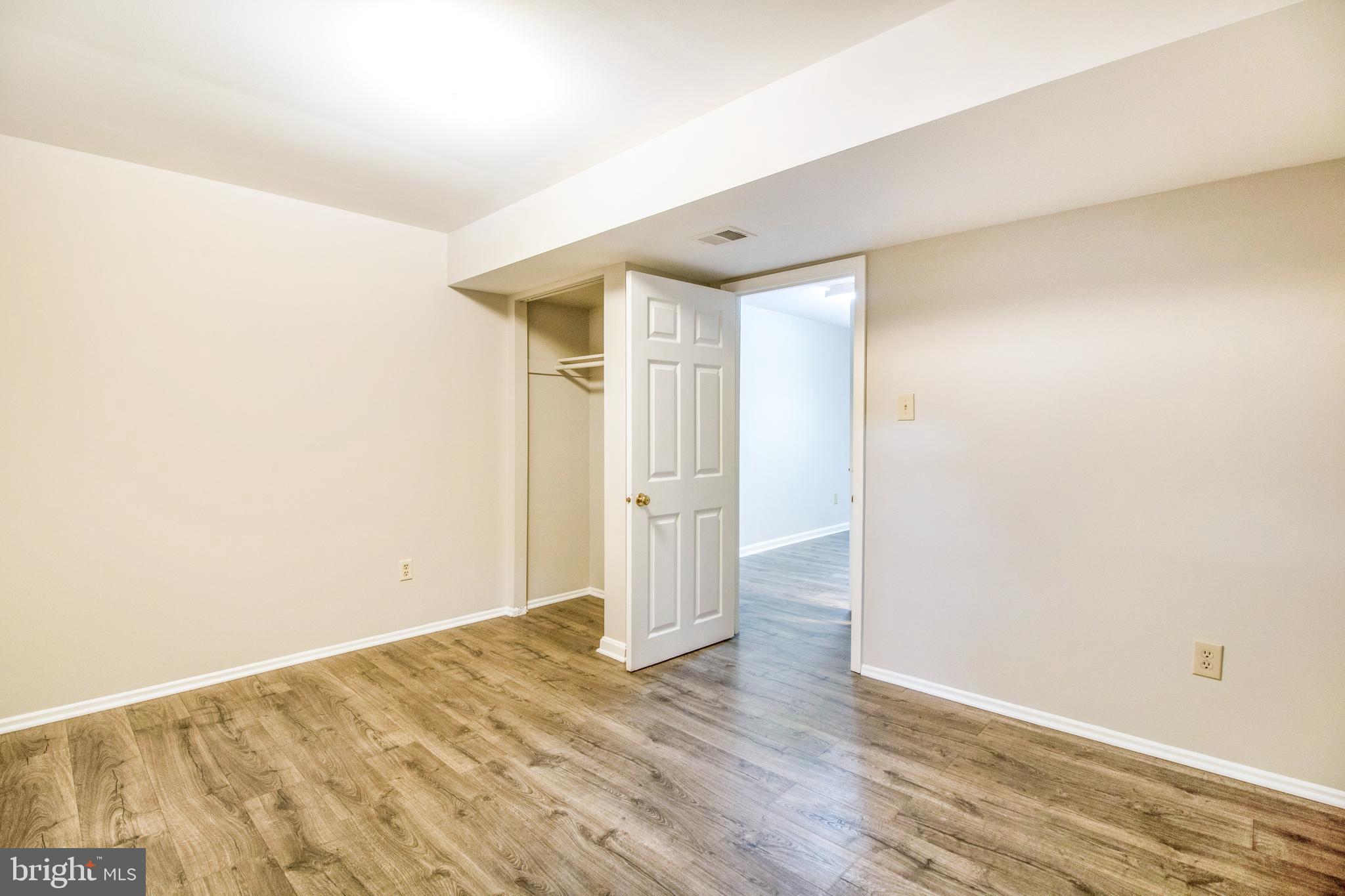 BURKE CENTRE - Residential