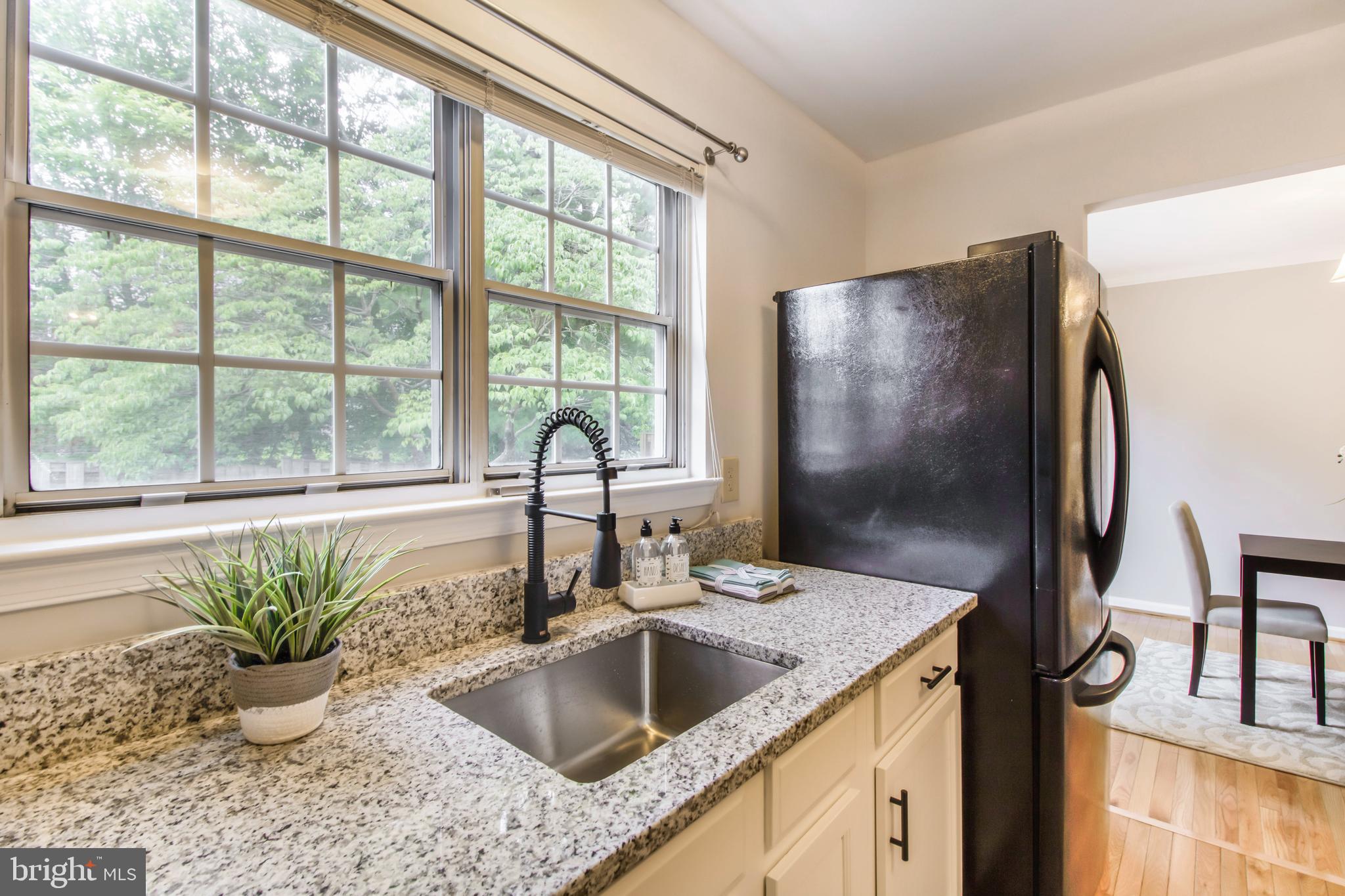 BURKE CENTRE - Residential