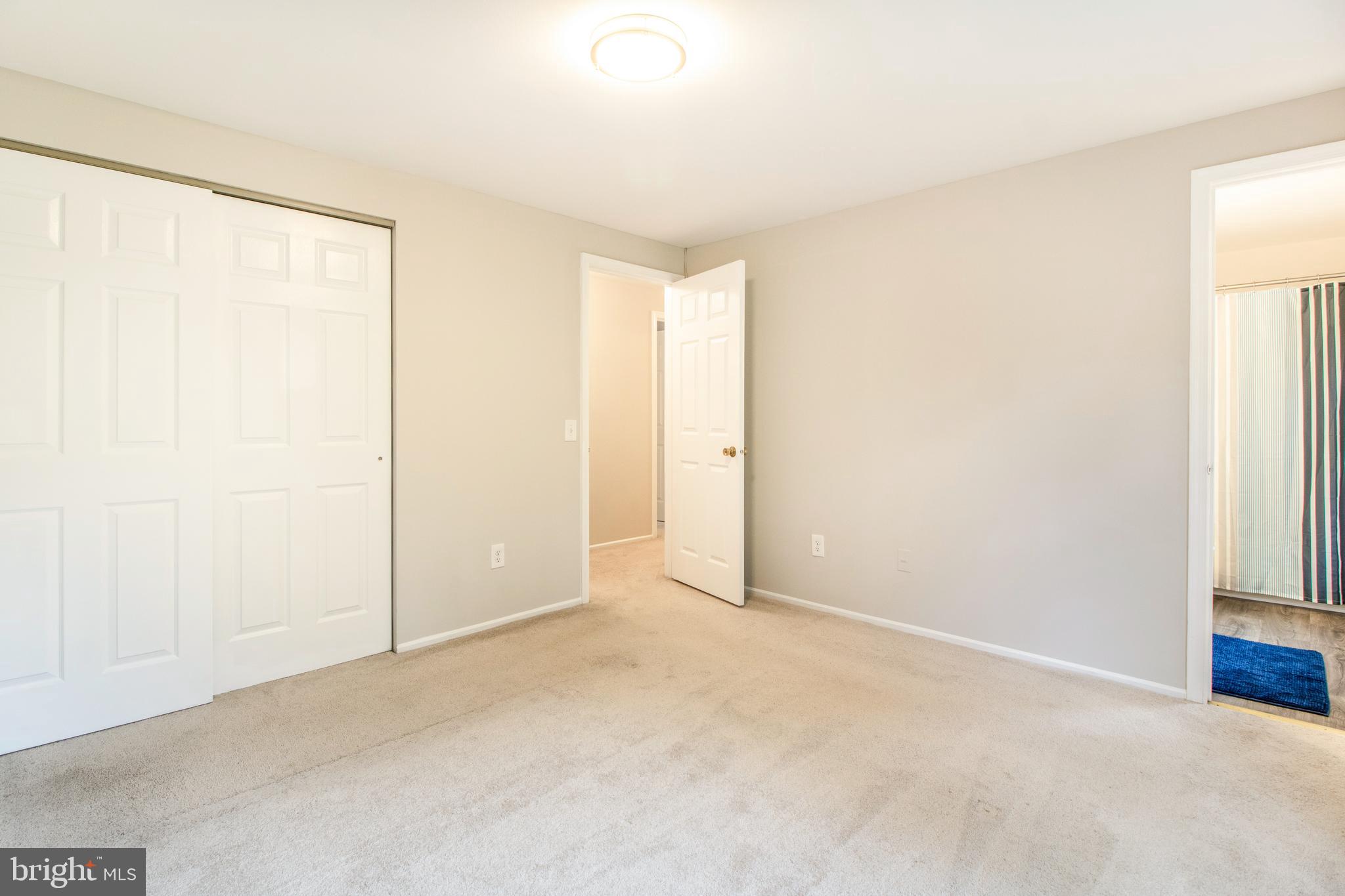 BURKE CENTRE - Residential