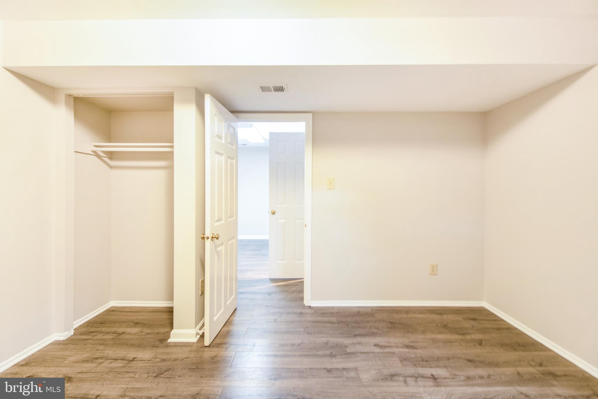 BURKE CENTRE - Residential