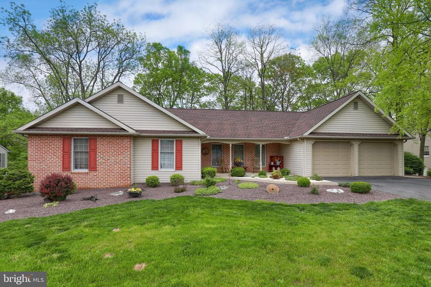 Spacious ranch home in Lampeter Strasburg schools (almost 3,000 sf of finished space) located on private setting backing up to a stream. Home features kitchen with dining area, master suite with private bath, walk out finished lower level and rear deck with views overlooking the stream.