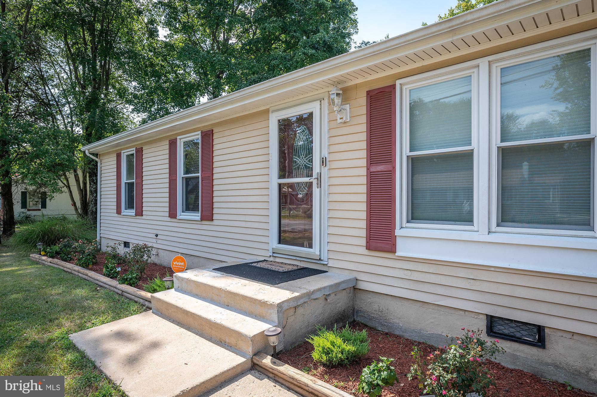 MARCHEGIANI - Residential Lease