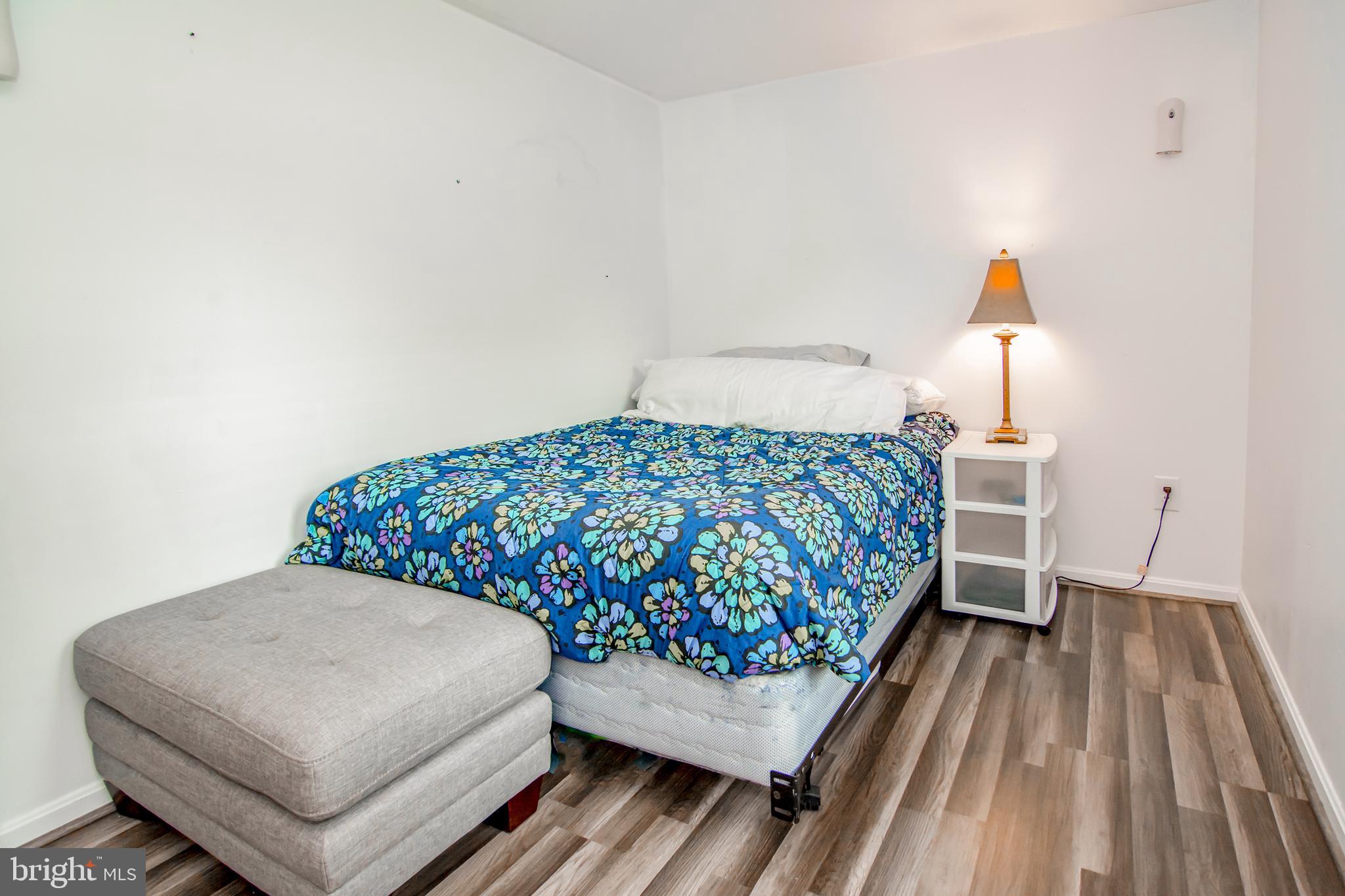 MARCHEGIANI - Residential Lease