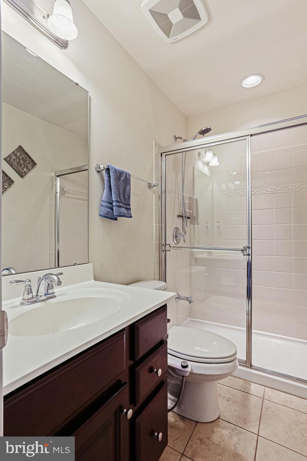 PLEASANT CHASE - Residential