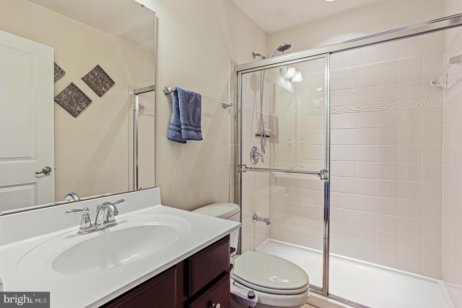 PLEASANT CHASE - Residential