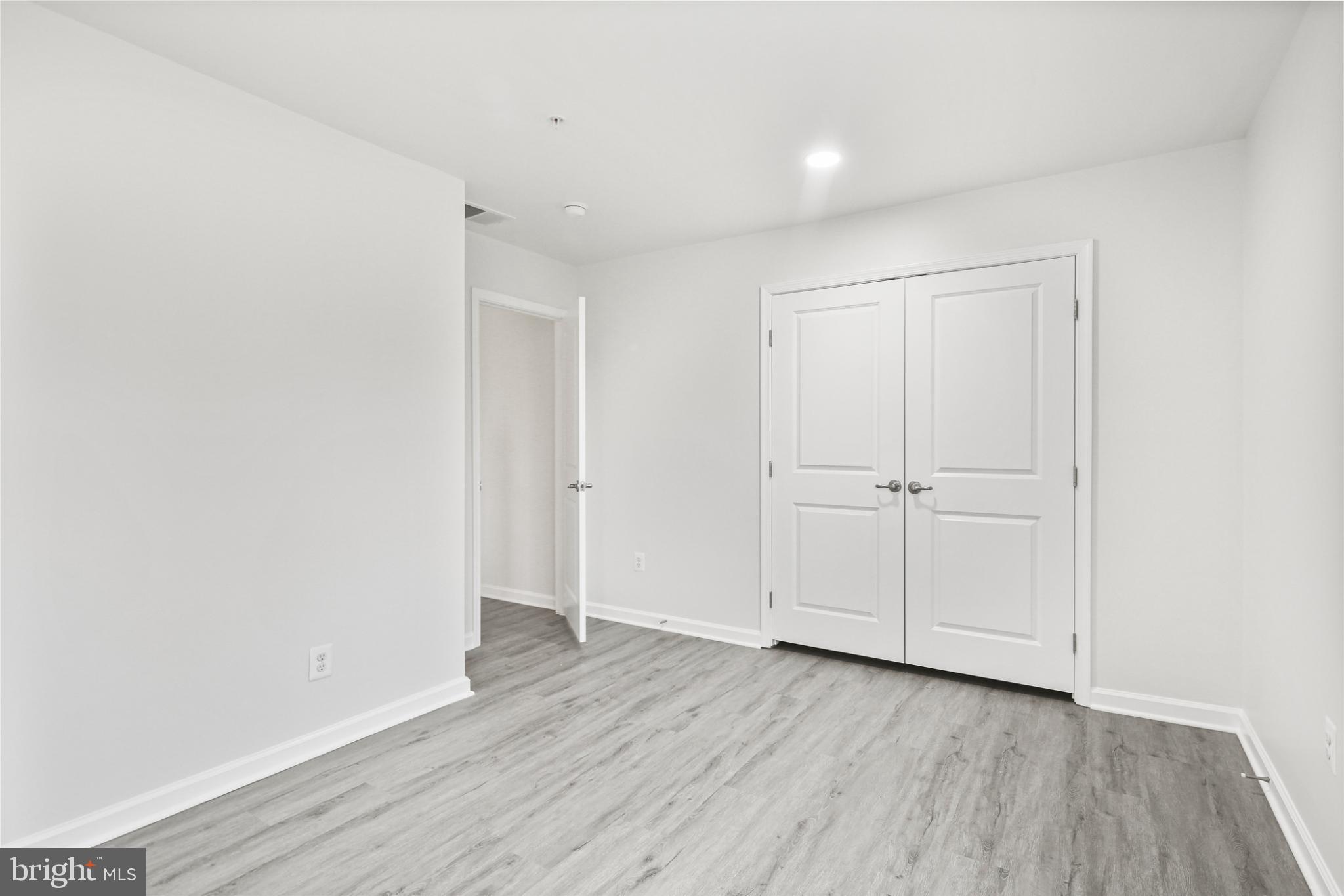 PLEASANT CHASE - Residential