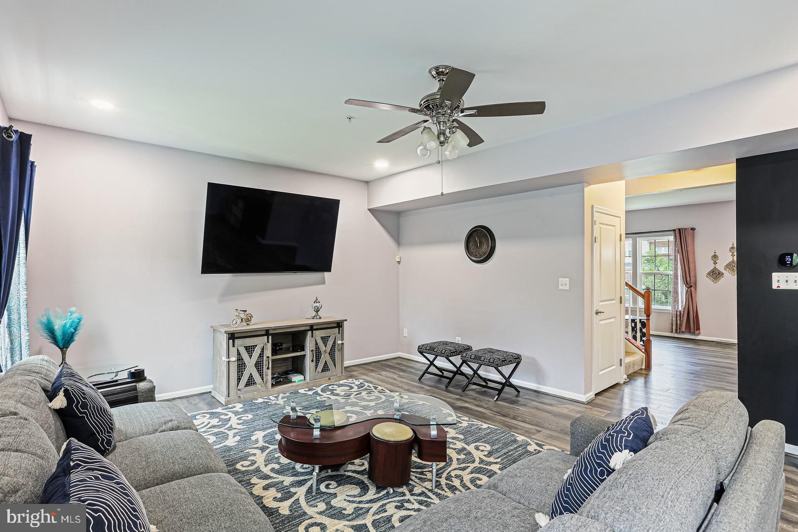 8423 JACQUELINE COURT