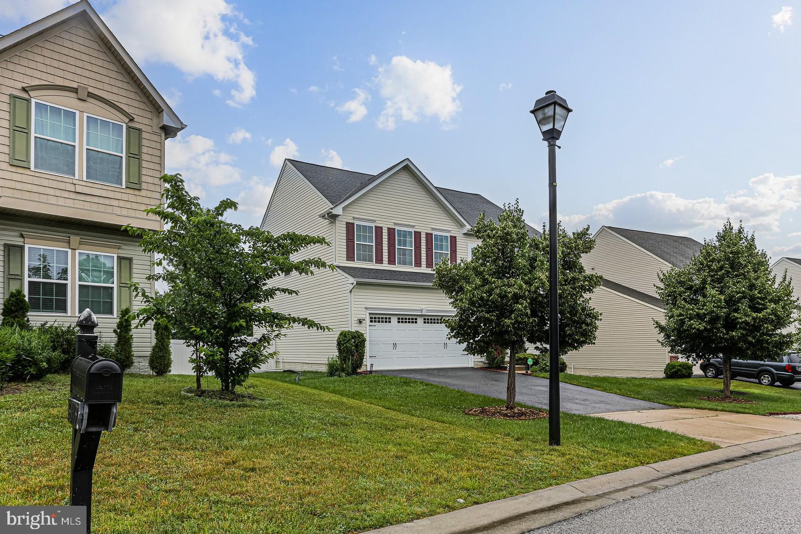 8423 JACQUELINE COURT