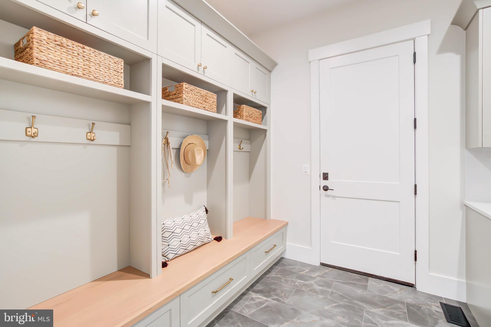 WRENNWOOD - Residential