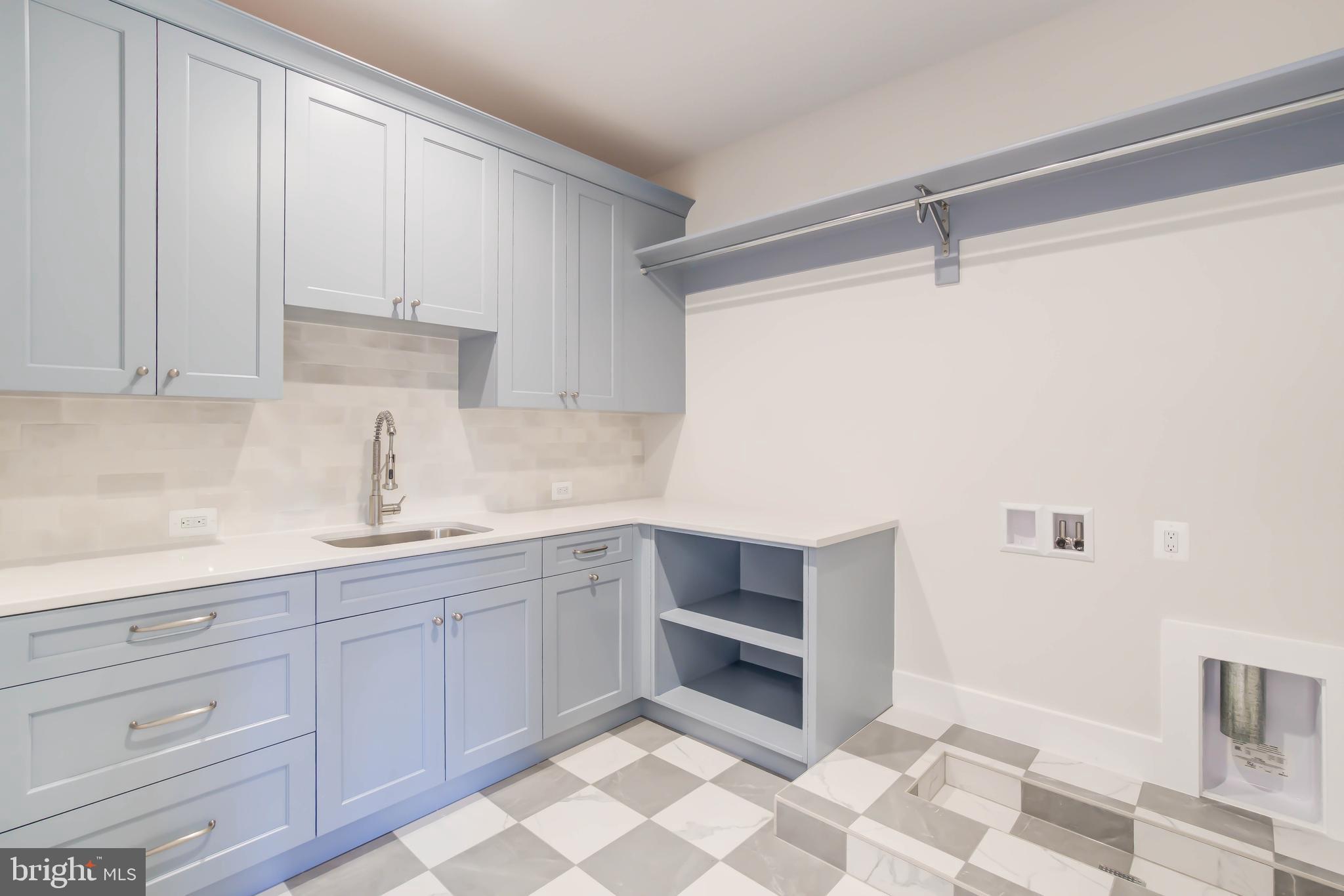 WRENNWOOD - Residential