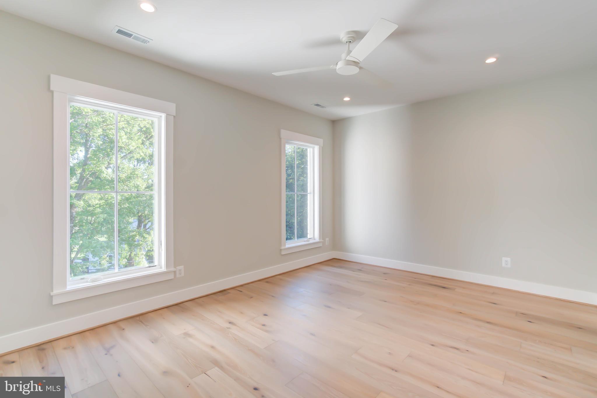 WRENNWOOD - Residential