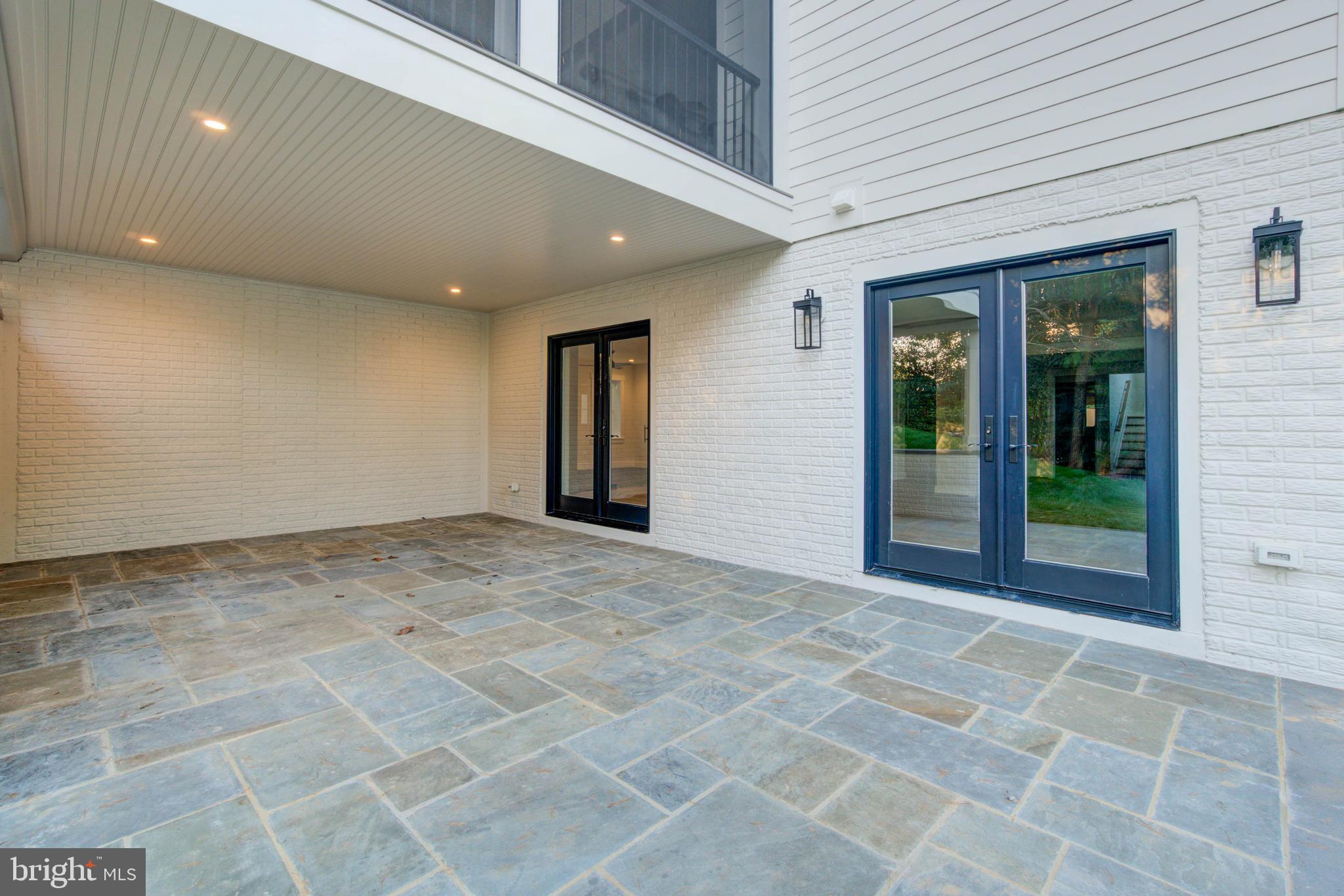 WRENNWOOD - Residential