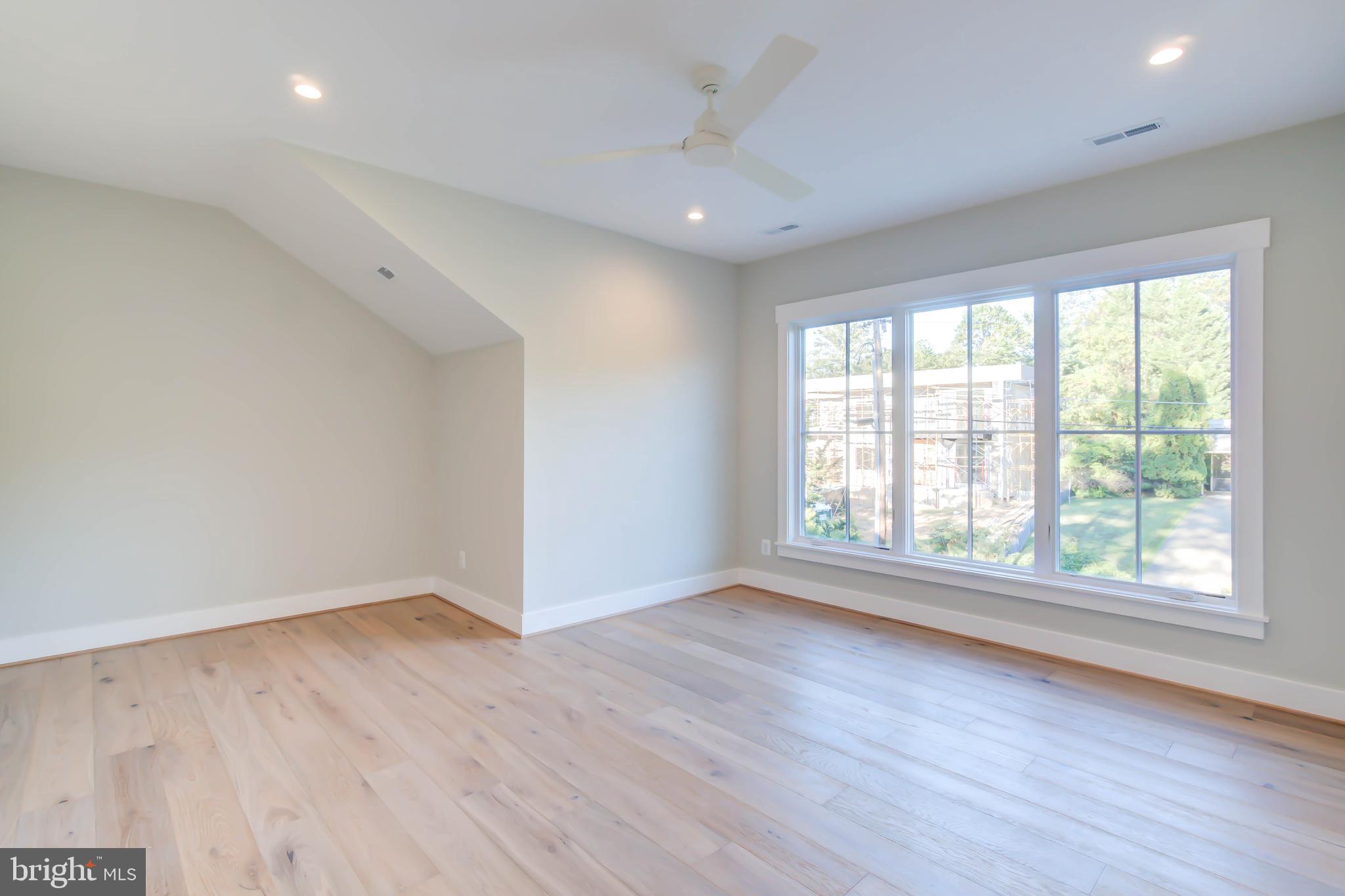 WRENNWOOD - Residential