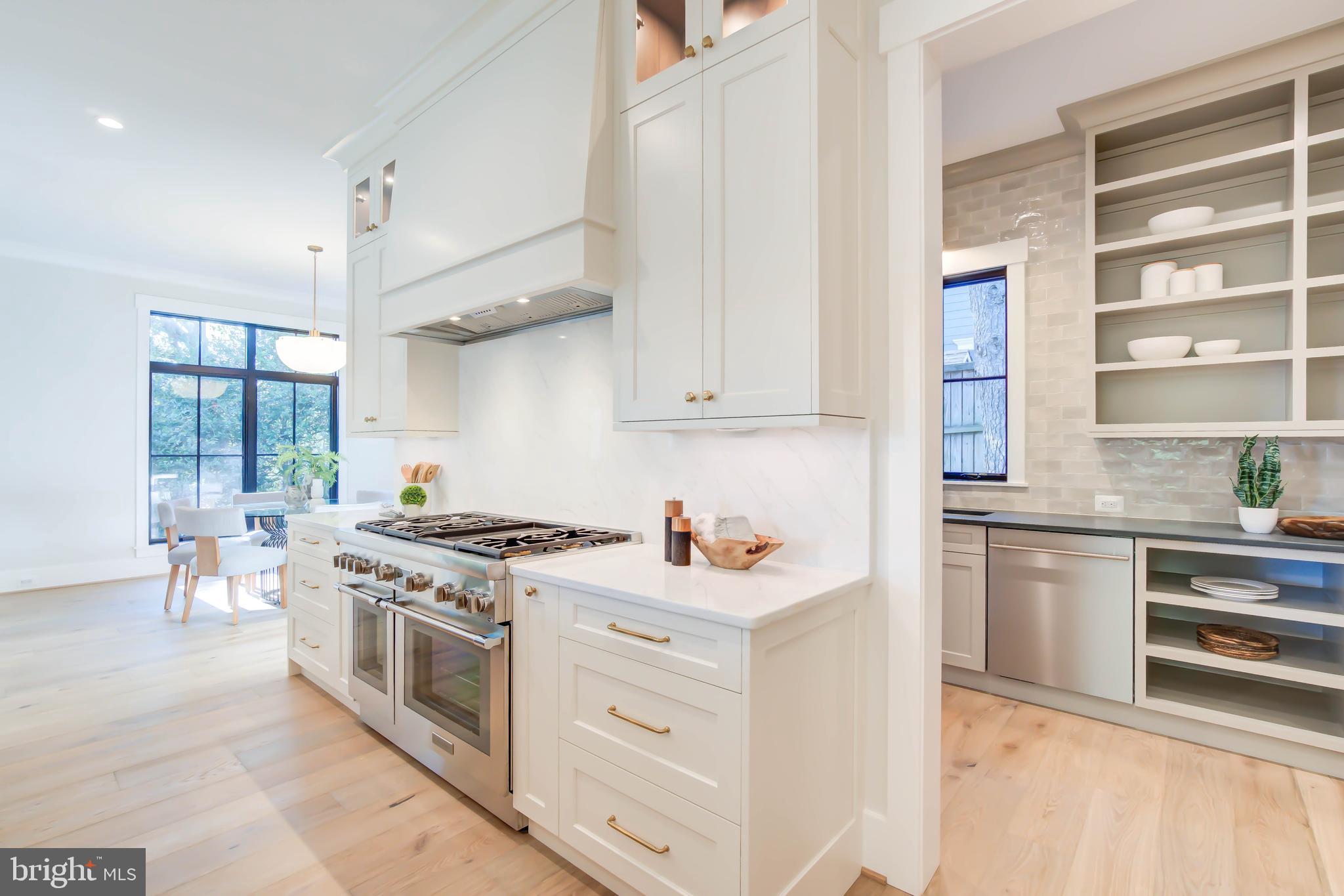 WRENNWOOD - Residential