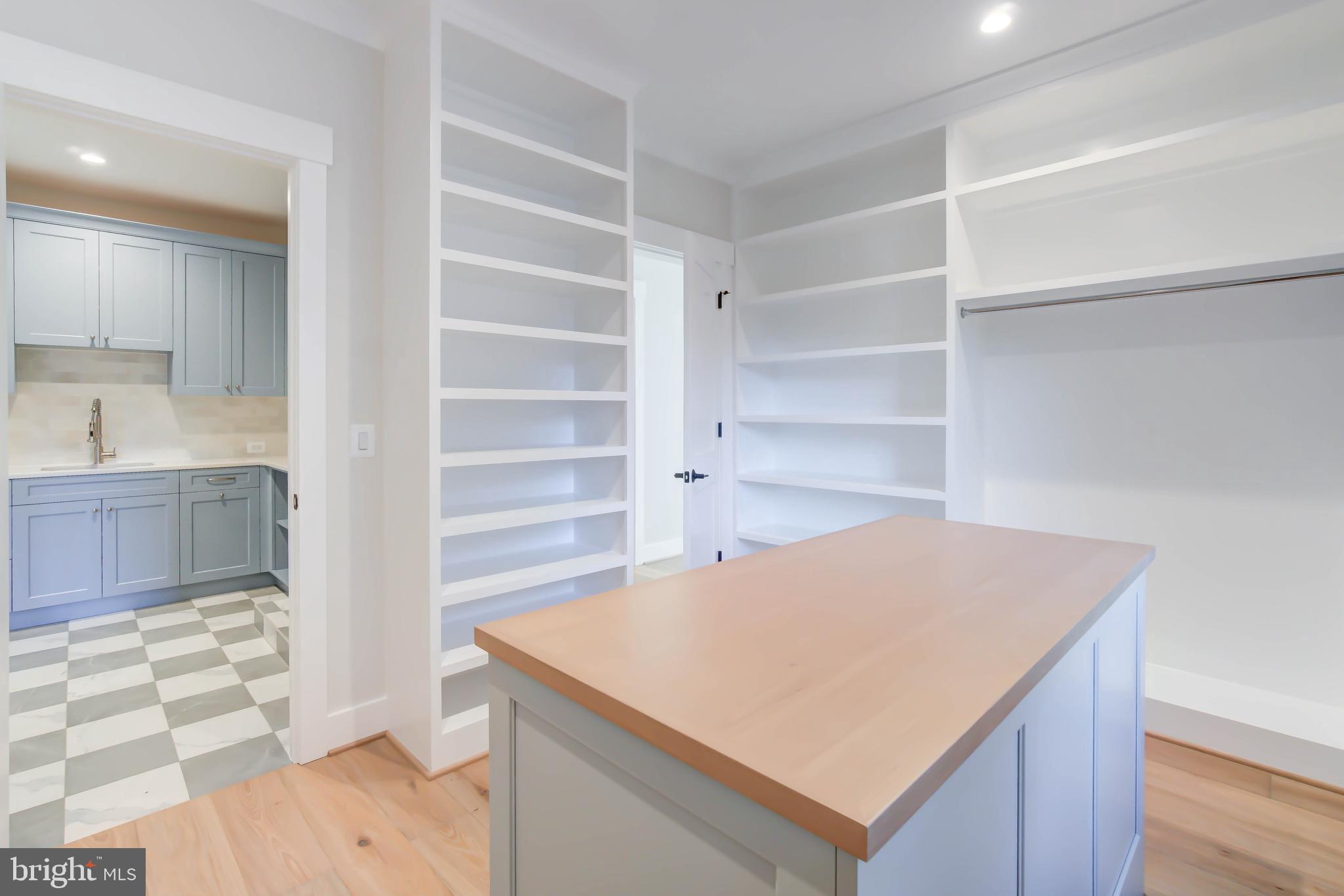 WRENNWOOD - Residential