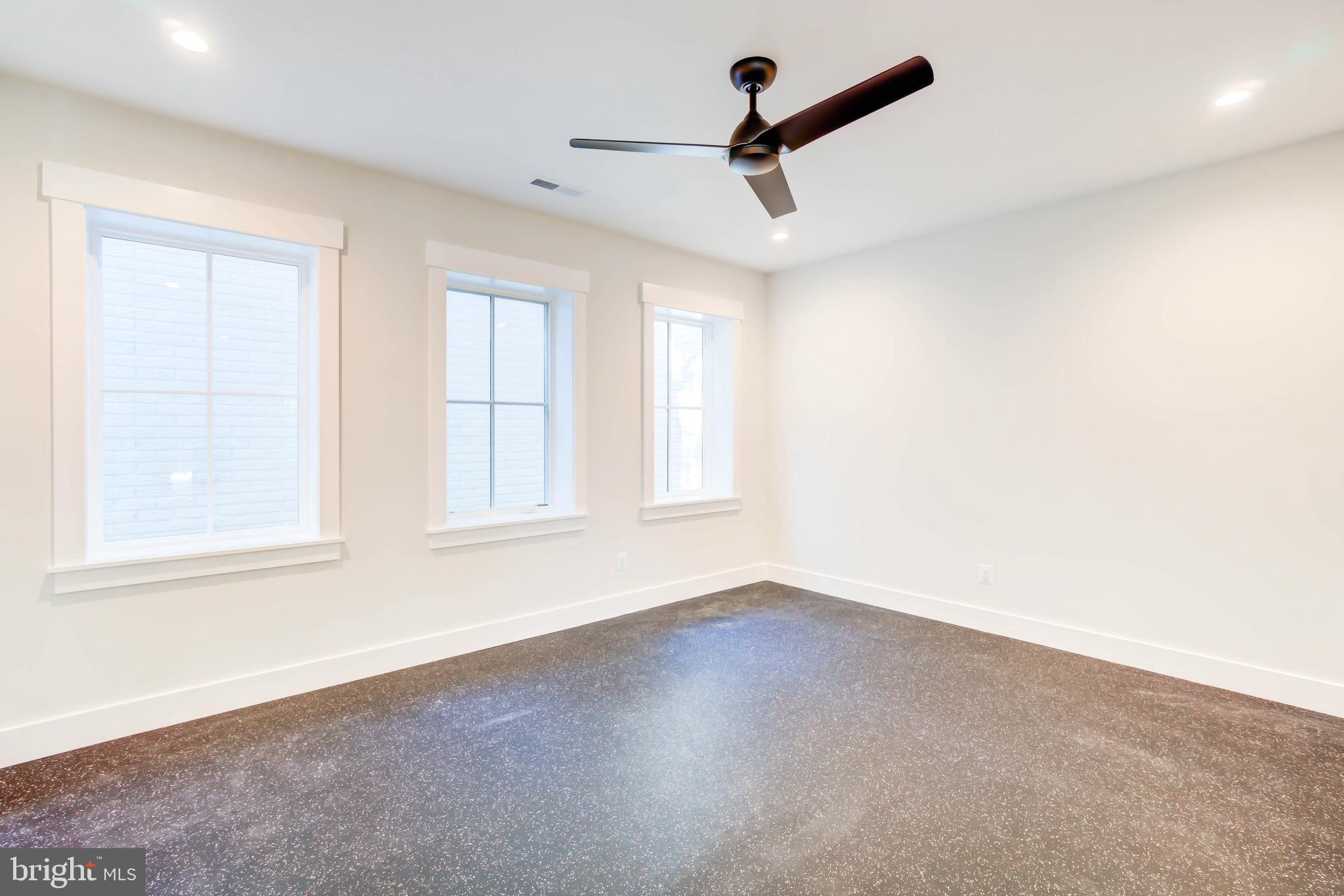 WRENNWOOD - Residential