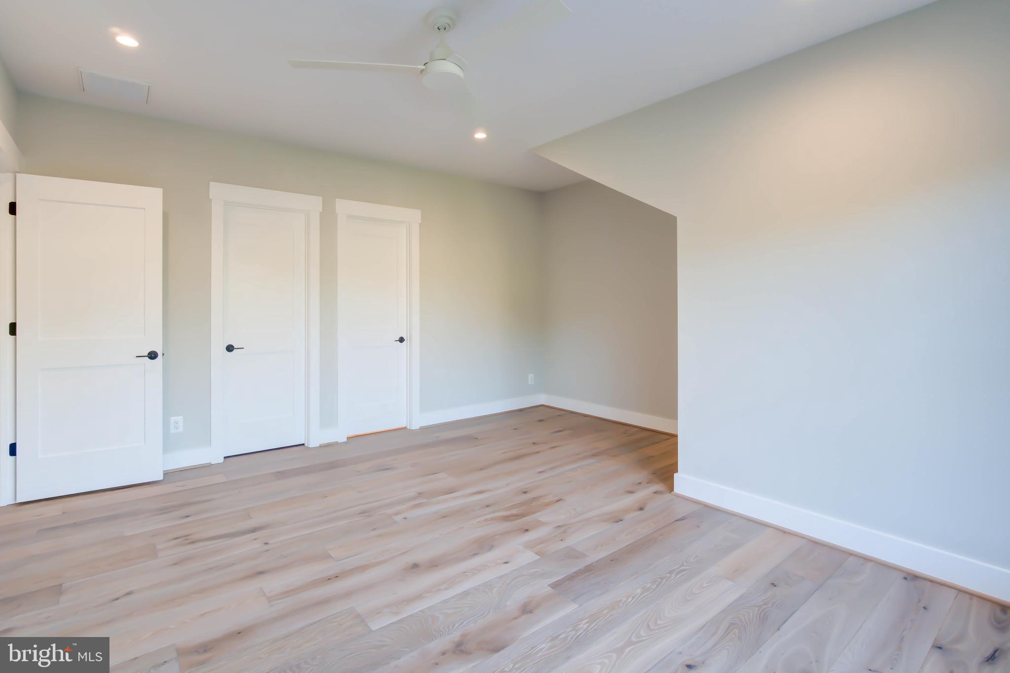 WRENNWOOD - Residential