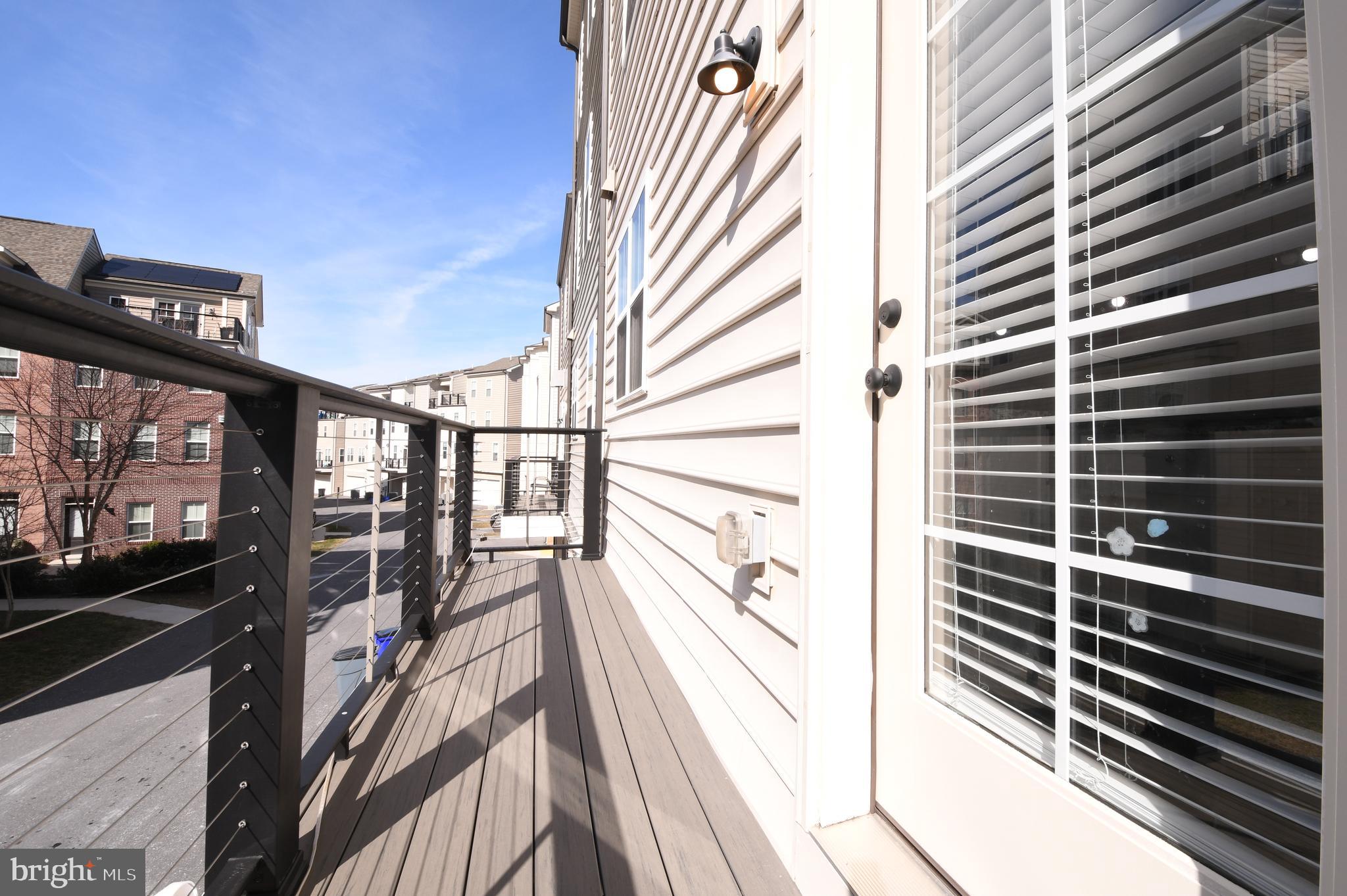 GLENMONT METROCENTRE - Residential Lease