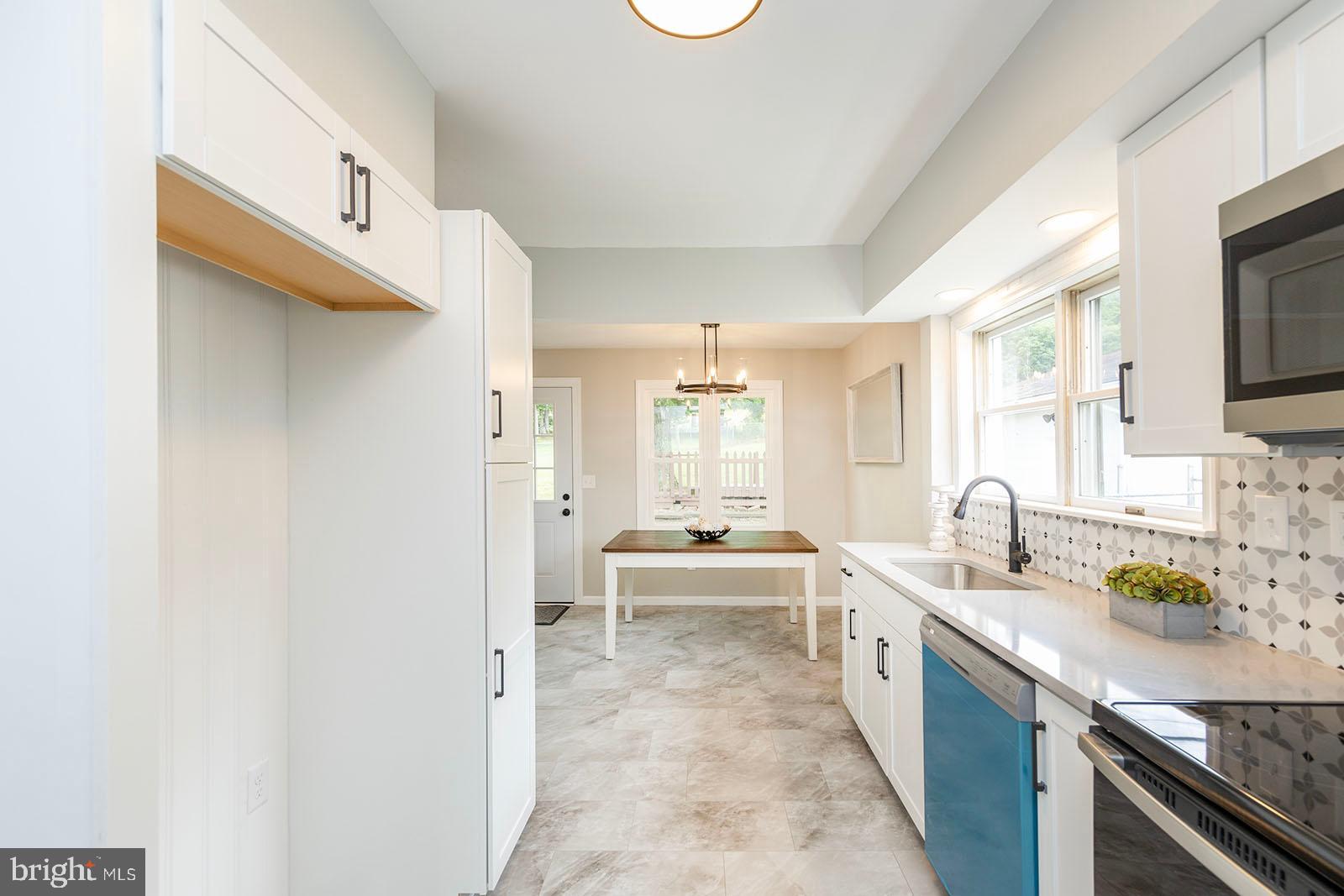 SHORT GAP - Residential