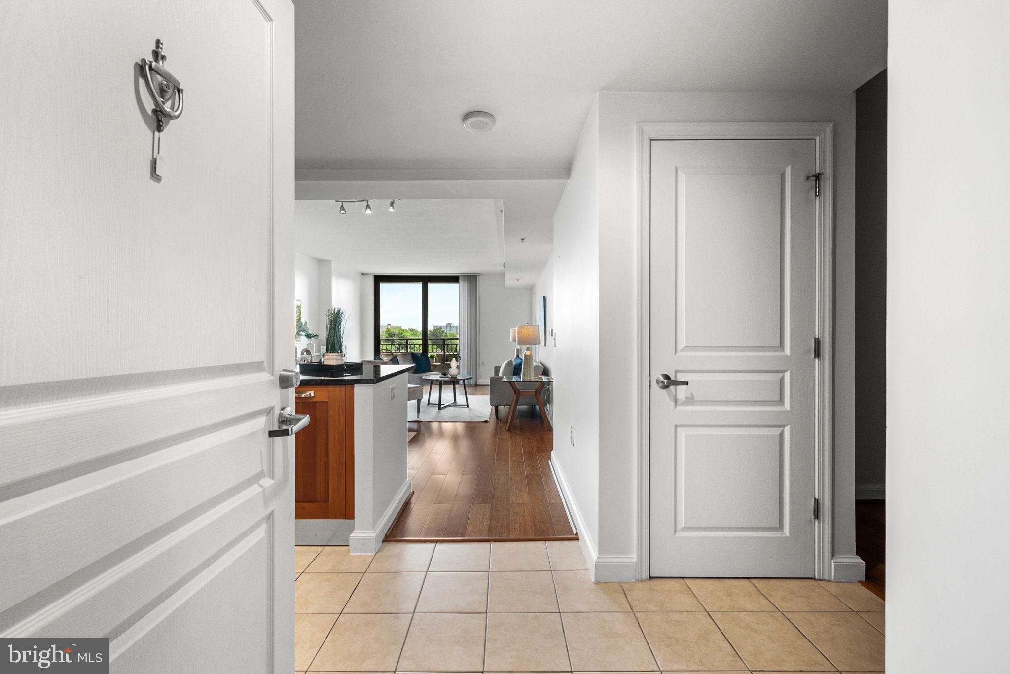 2451 MIDTOWN AVENUE 708
