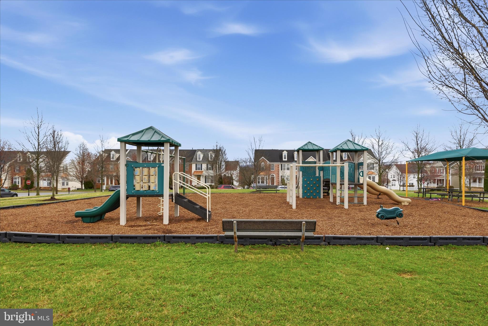 HUNTFIELD - Residential