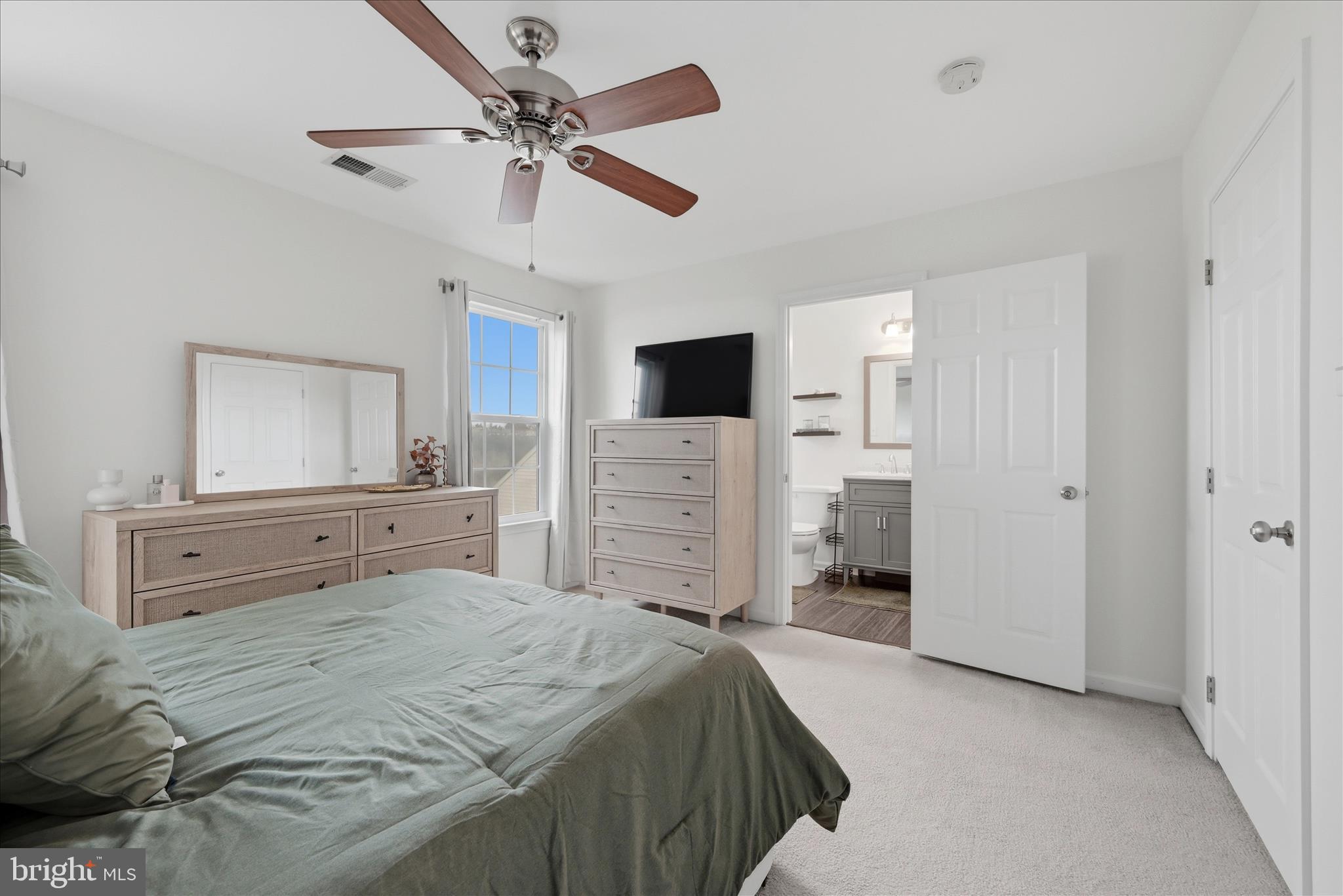 HUNTFIELD - Residential