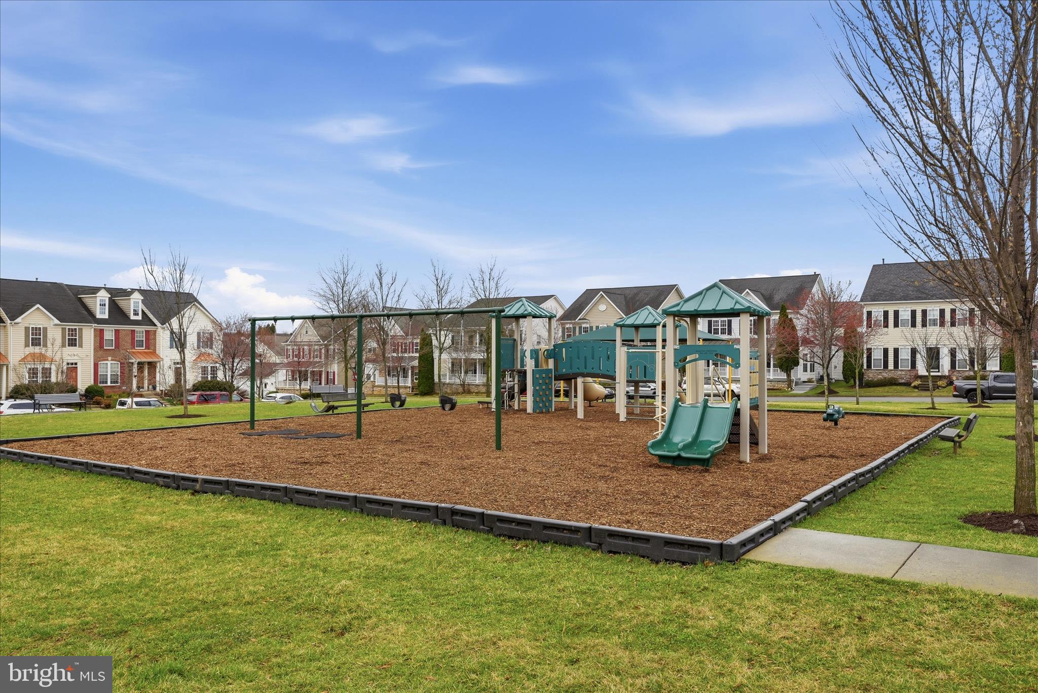 HUNTFIELD - Residential