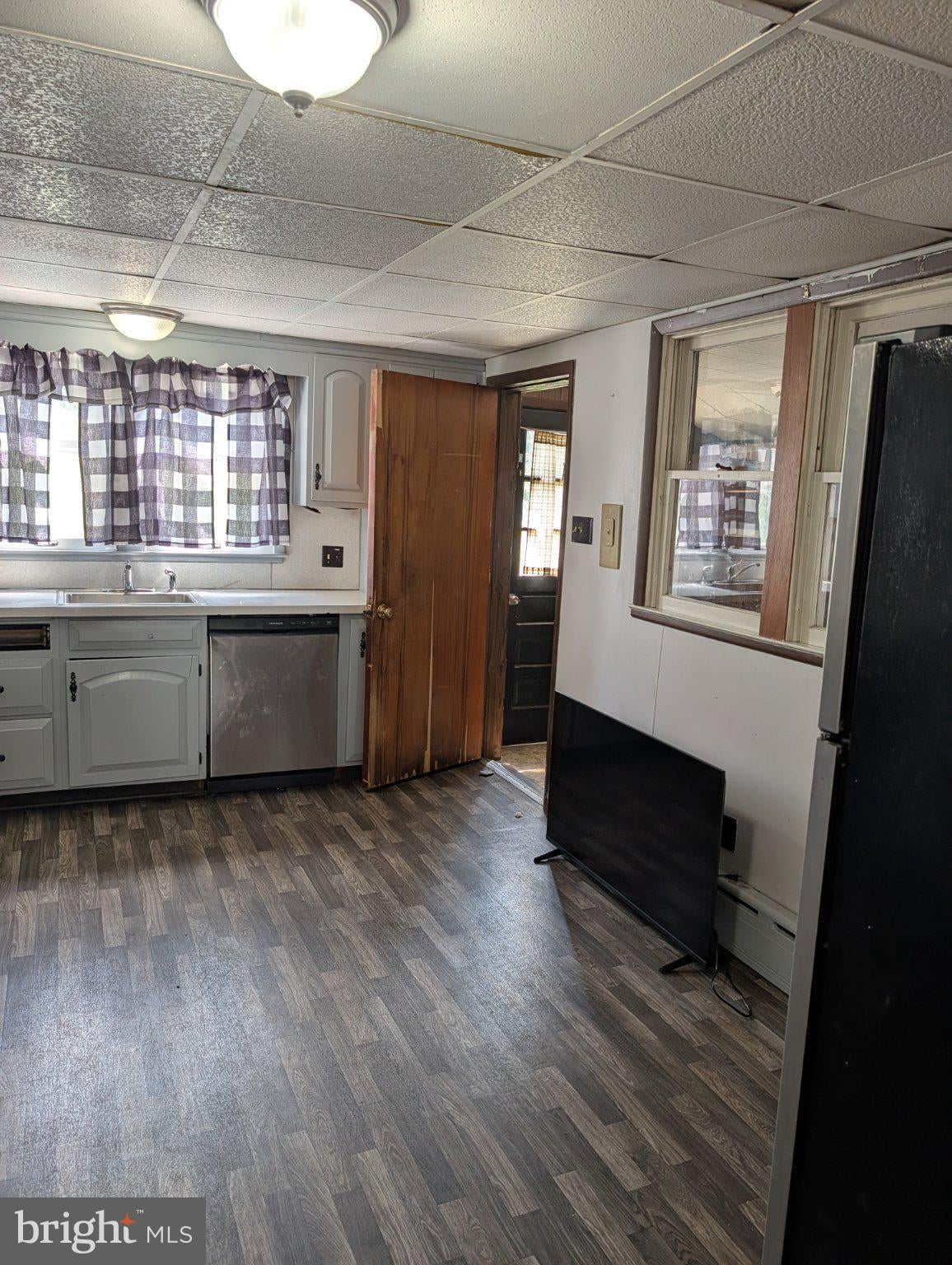 418 E PATTERSON
