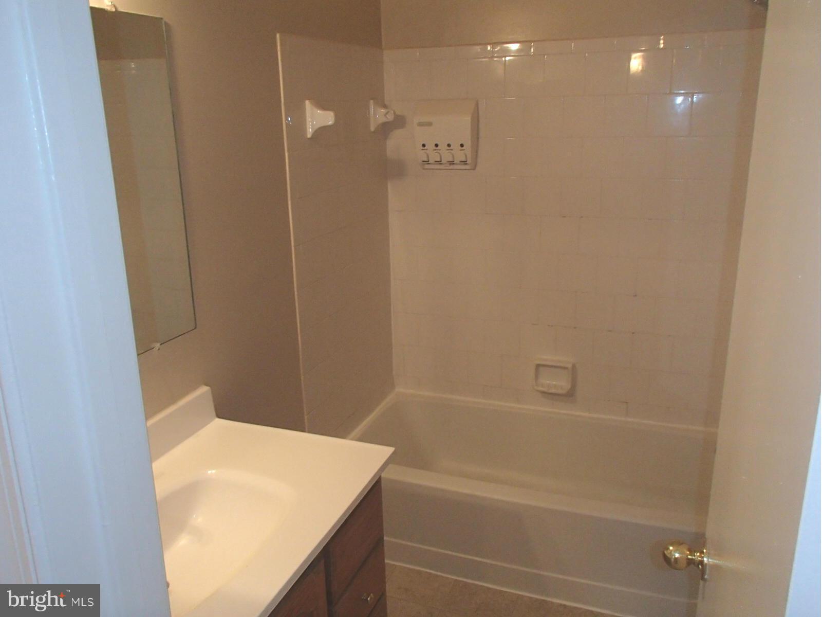 BROOKFALLS - Residential