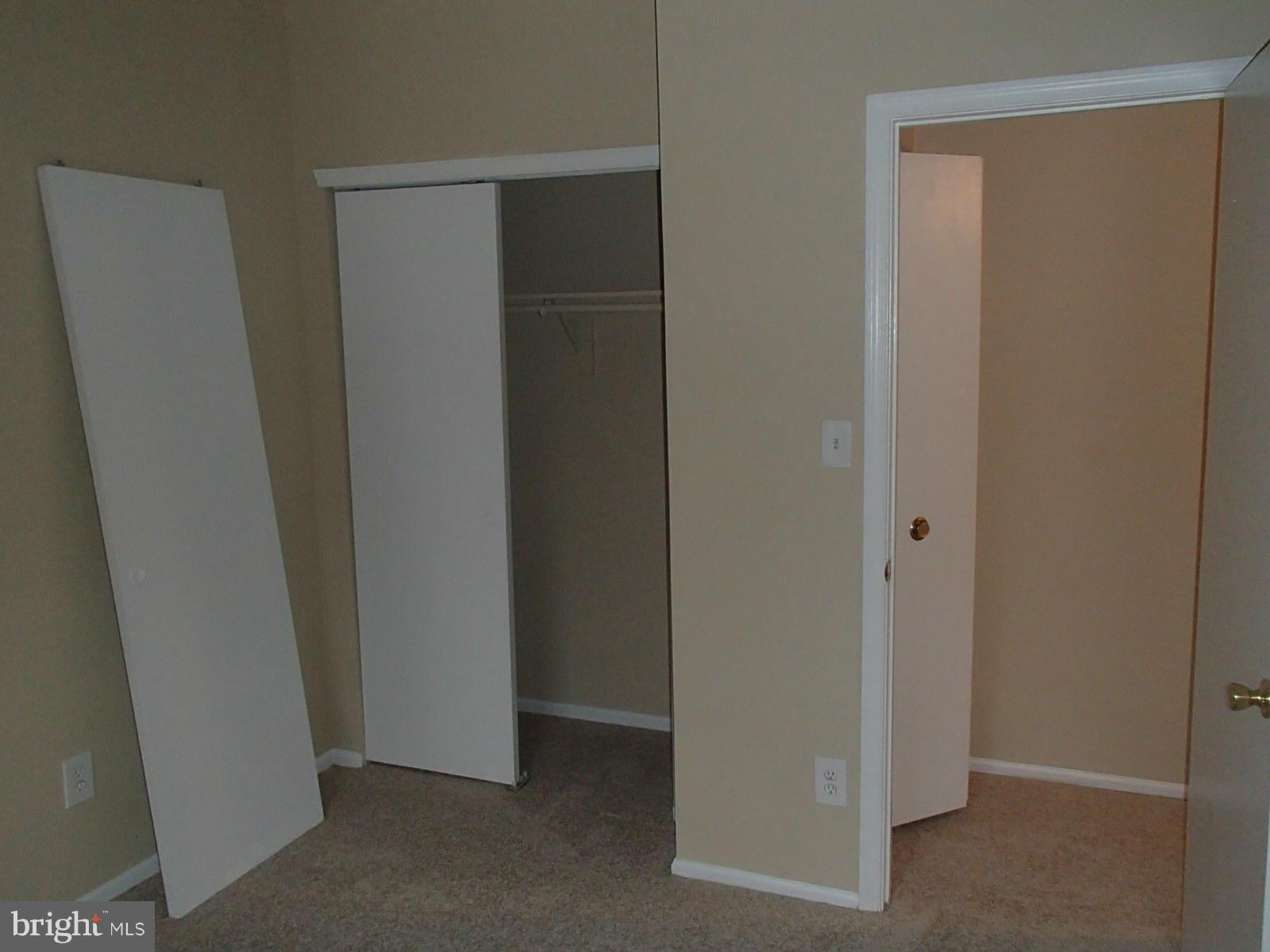 BROOKFALLS - Residential