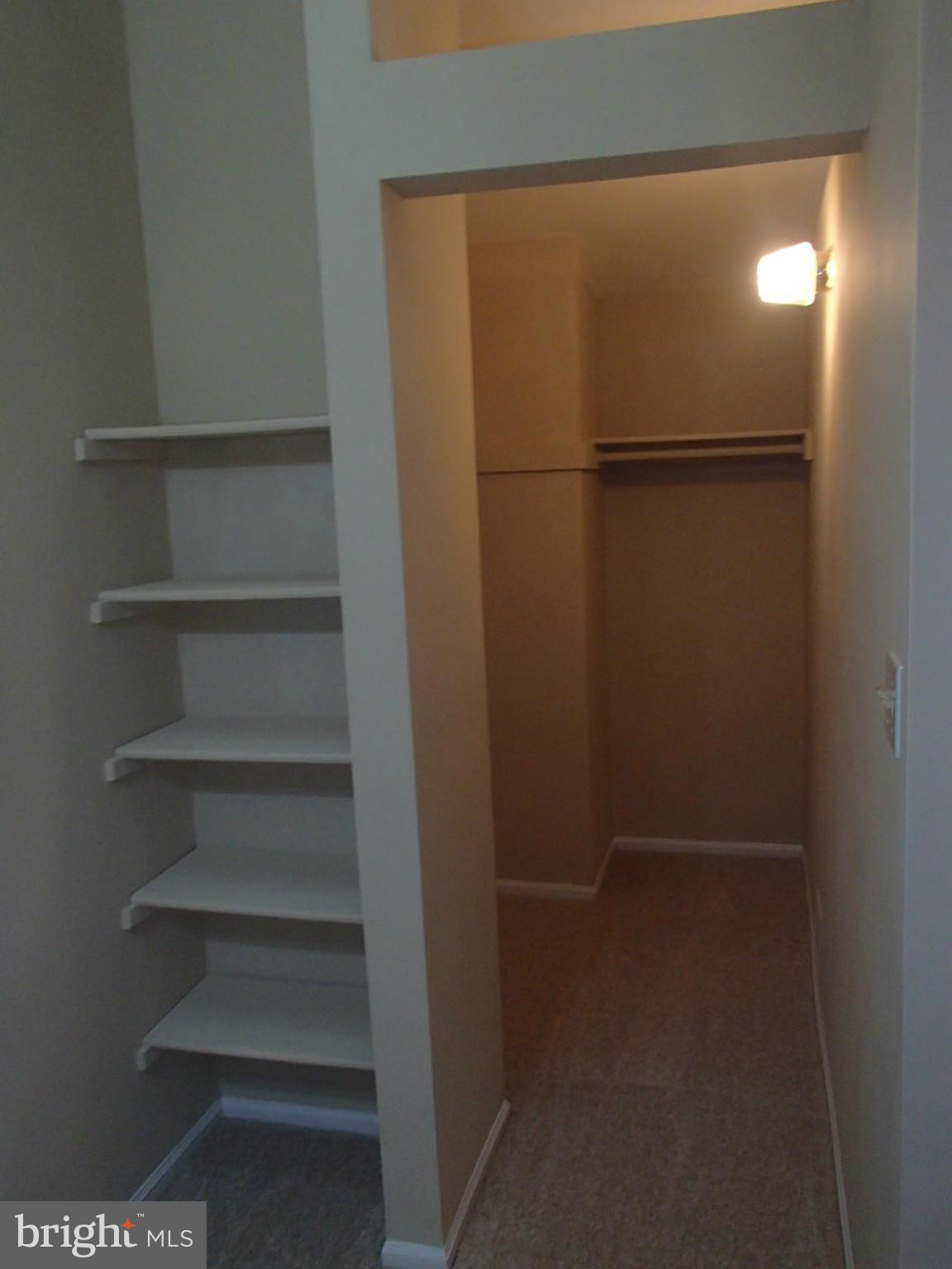 BROOKFALLS - Residential