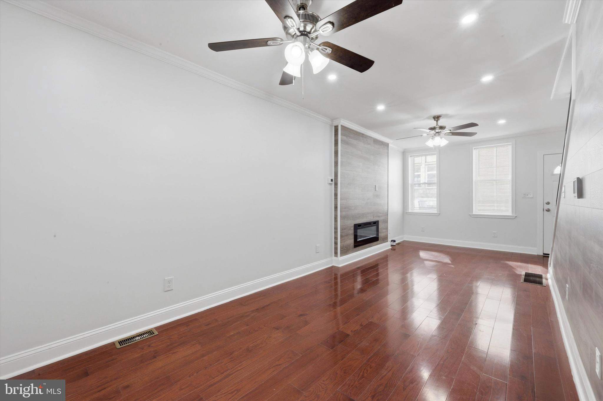 OLDE KENSINGTON - Residential