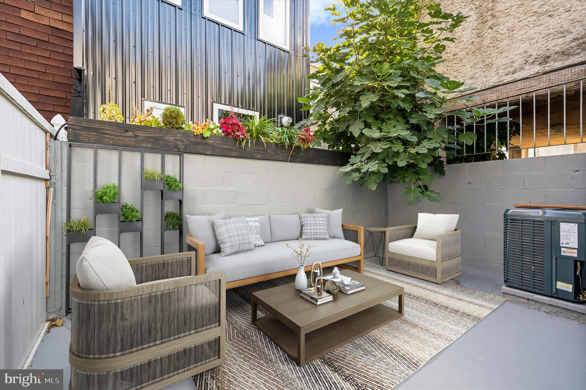 OLDE KENSINGTON - Residential