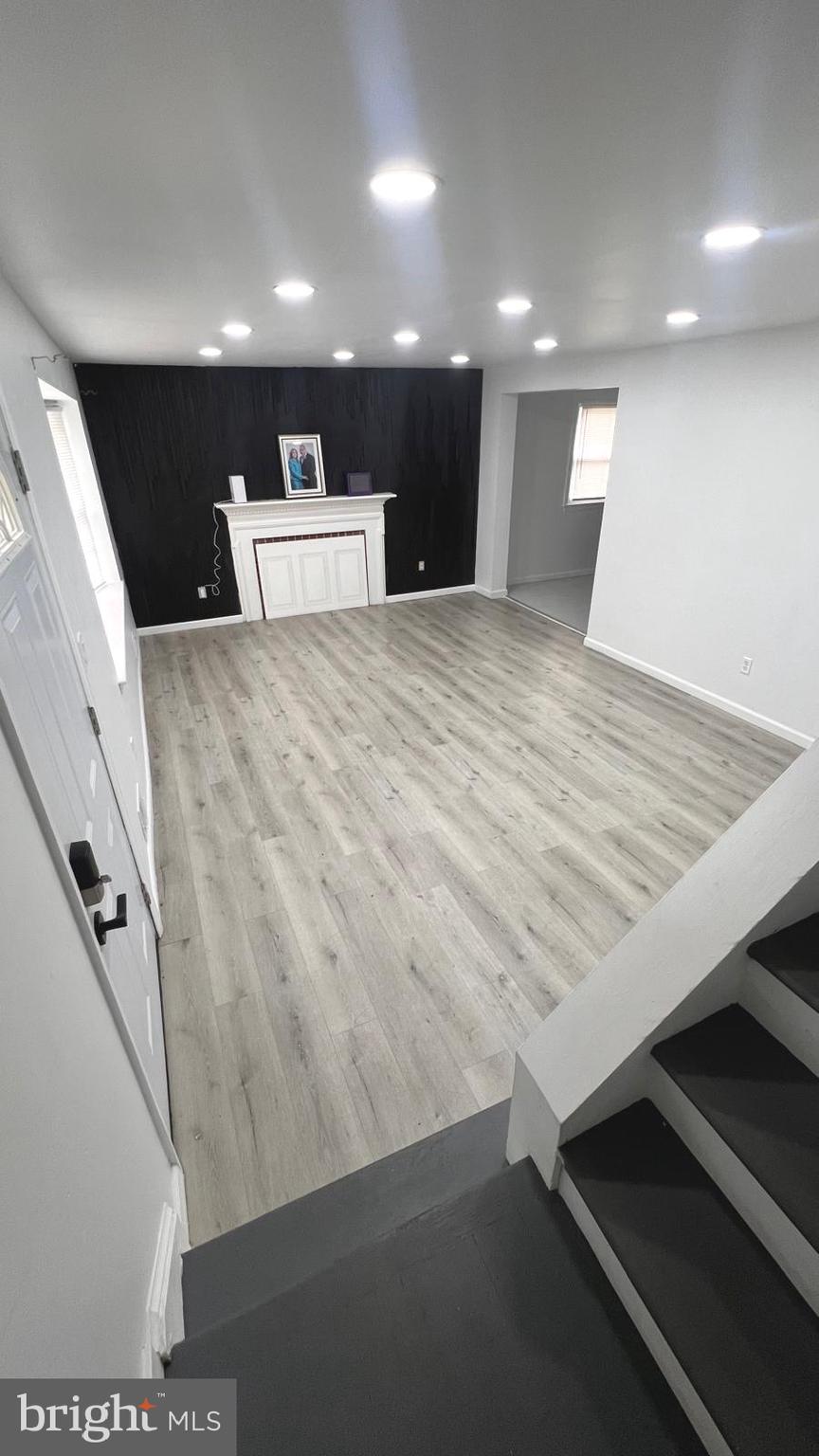 GREENBRIER KNOLLS - Residential