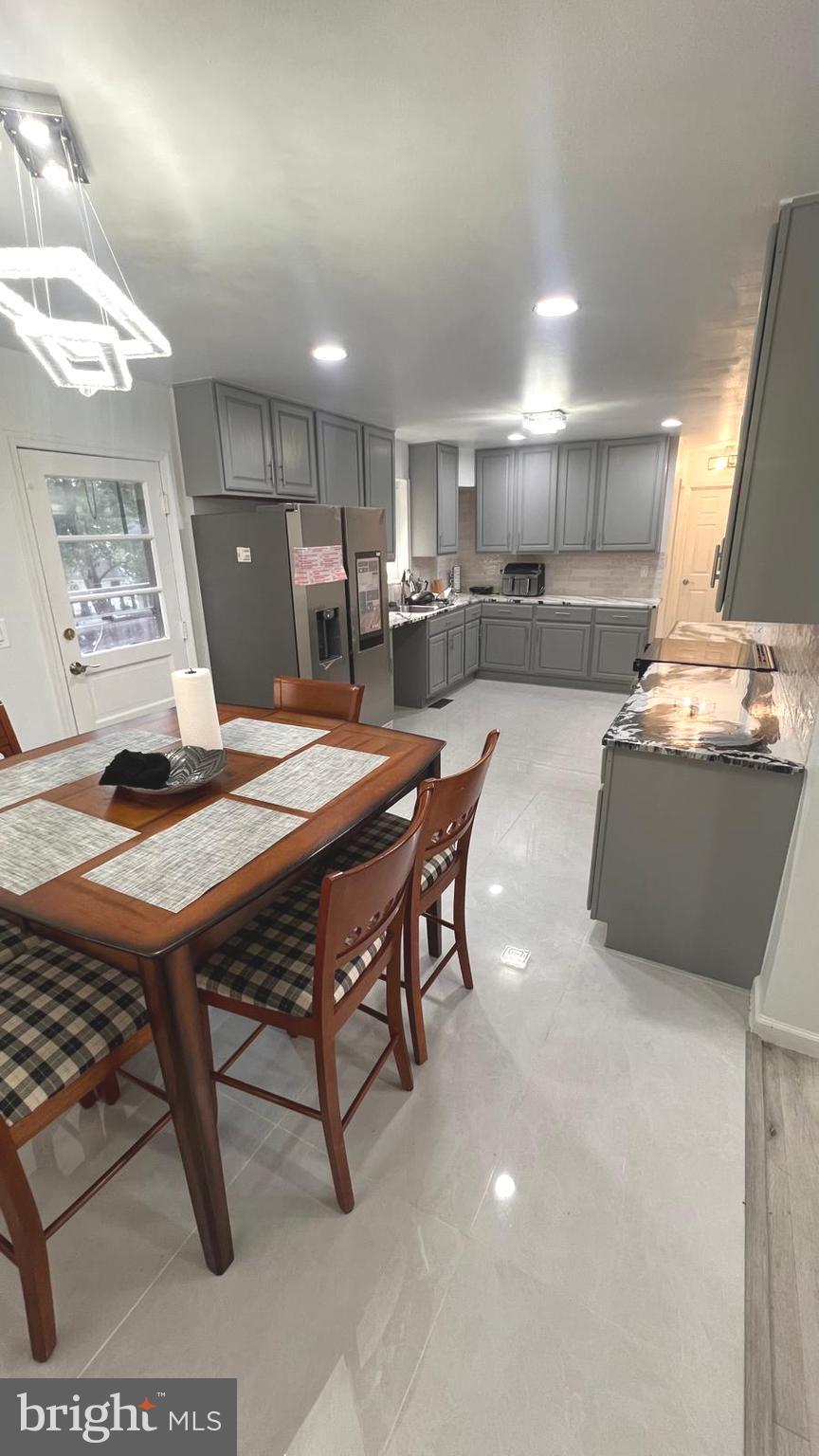 GREENBRIER KNOLLS - Residential