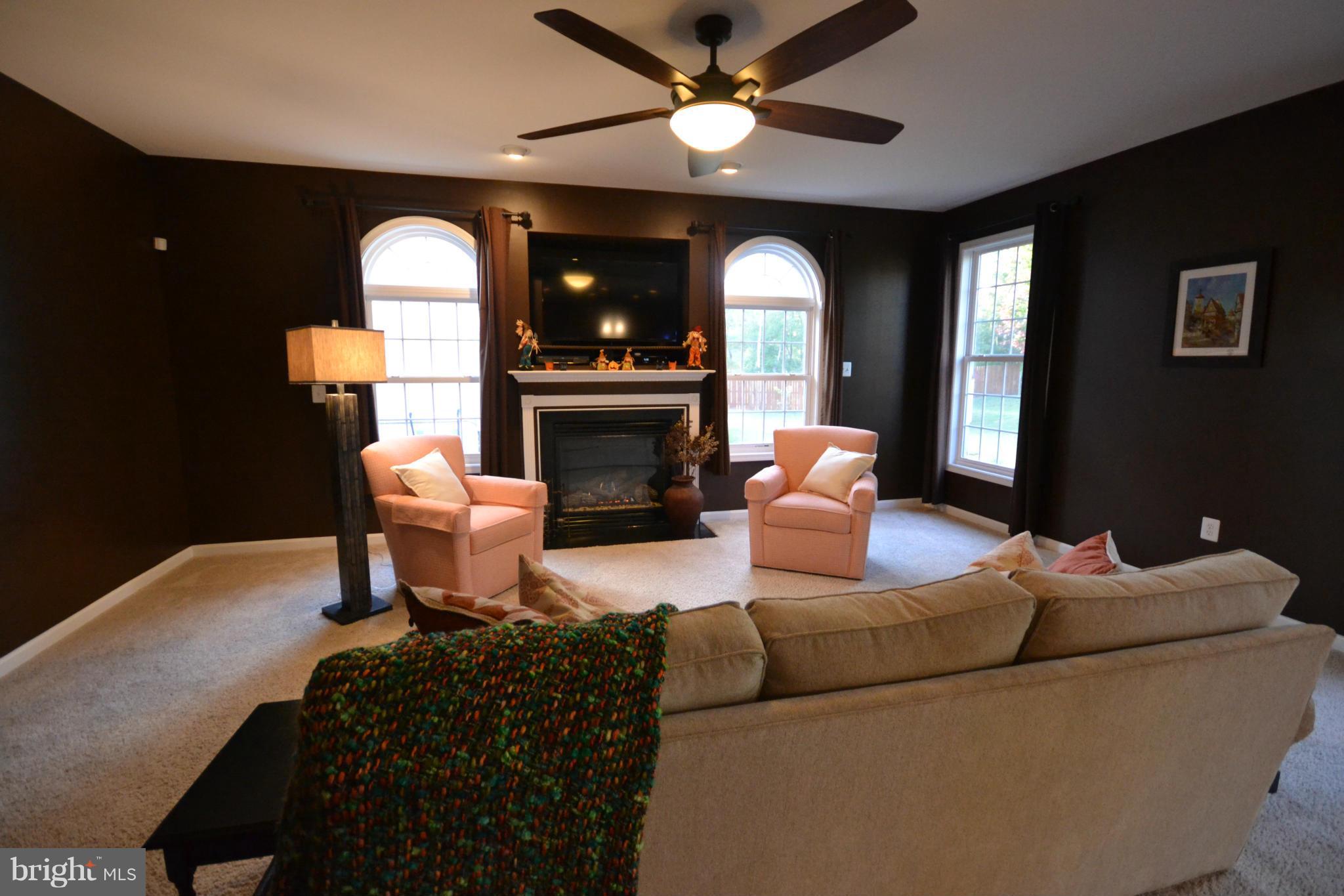 SEASONS LANDING - Residential Lease