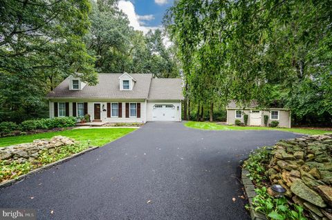 19 WHITE OAK DRIVE FLEETWOOD PA 19522