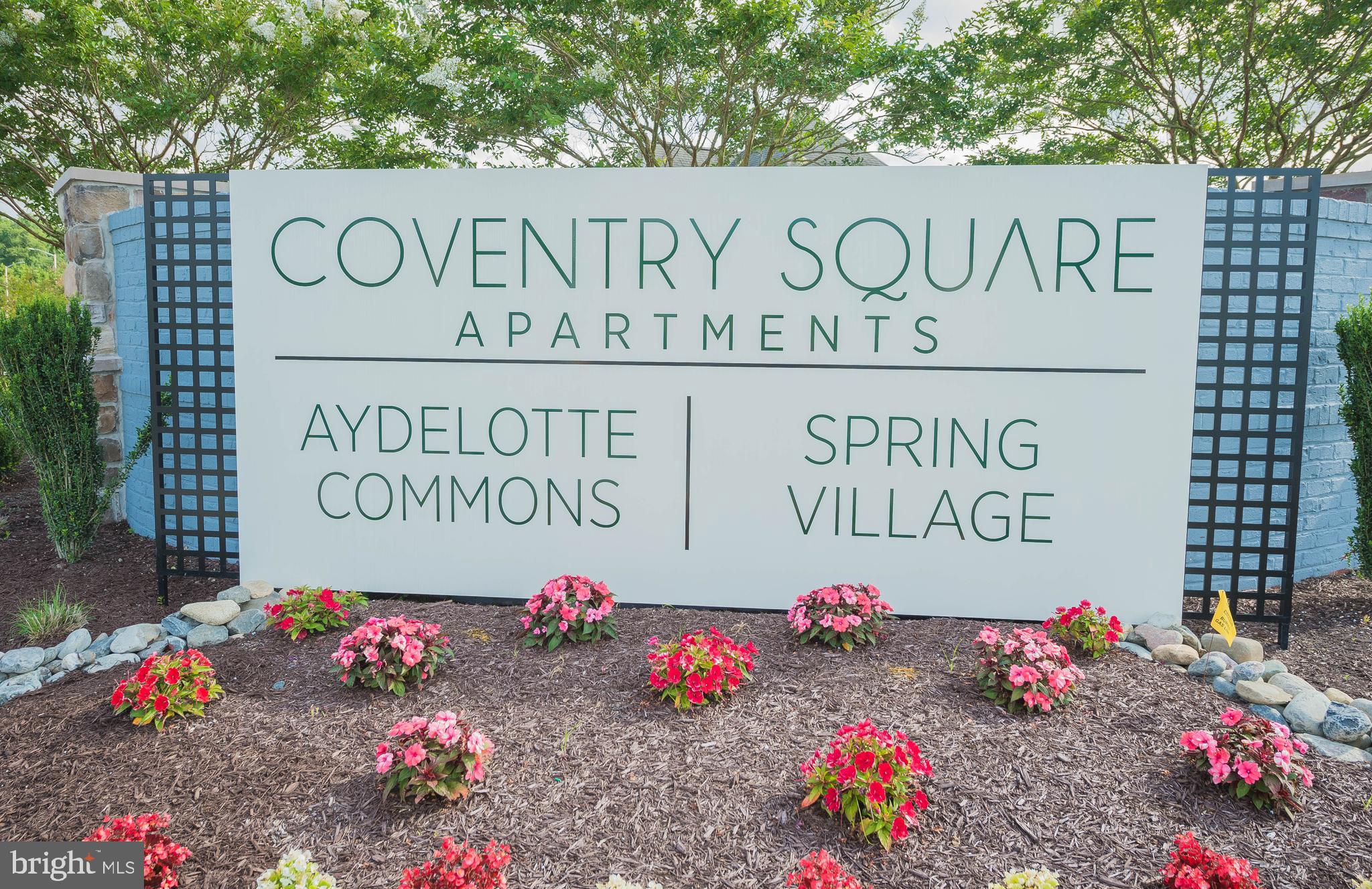 VILLAGES OF AYDELOTTE - Residential Lease