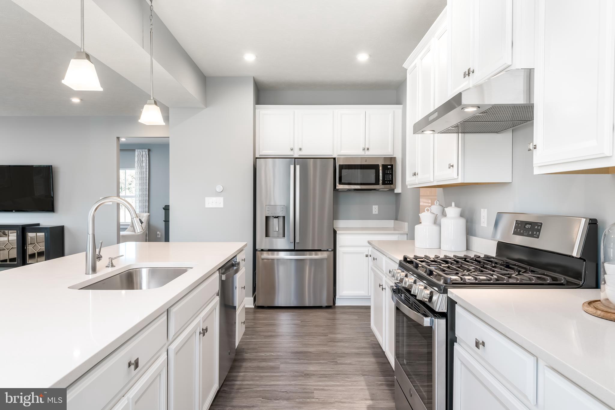 HERITAGE ESTATES - Residential