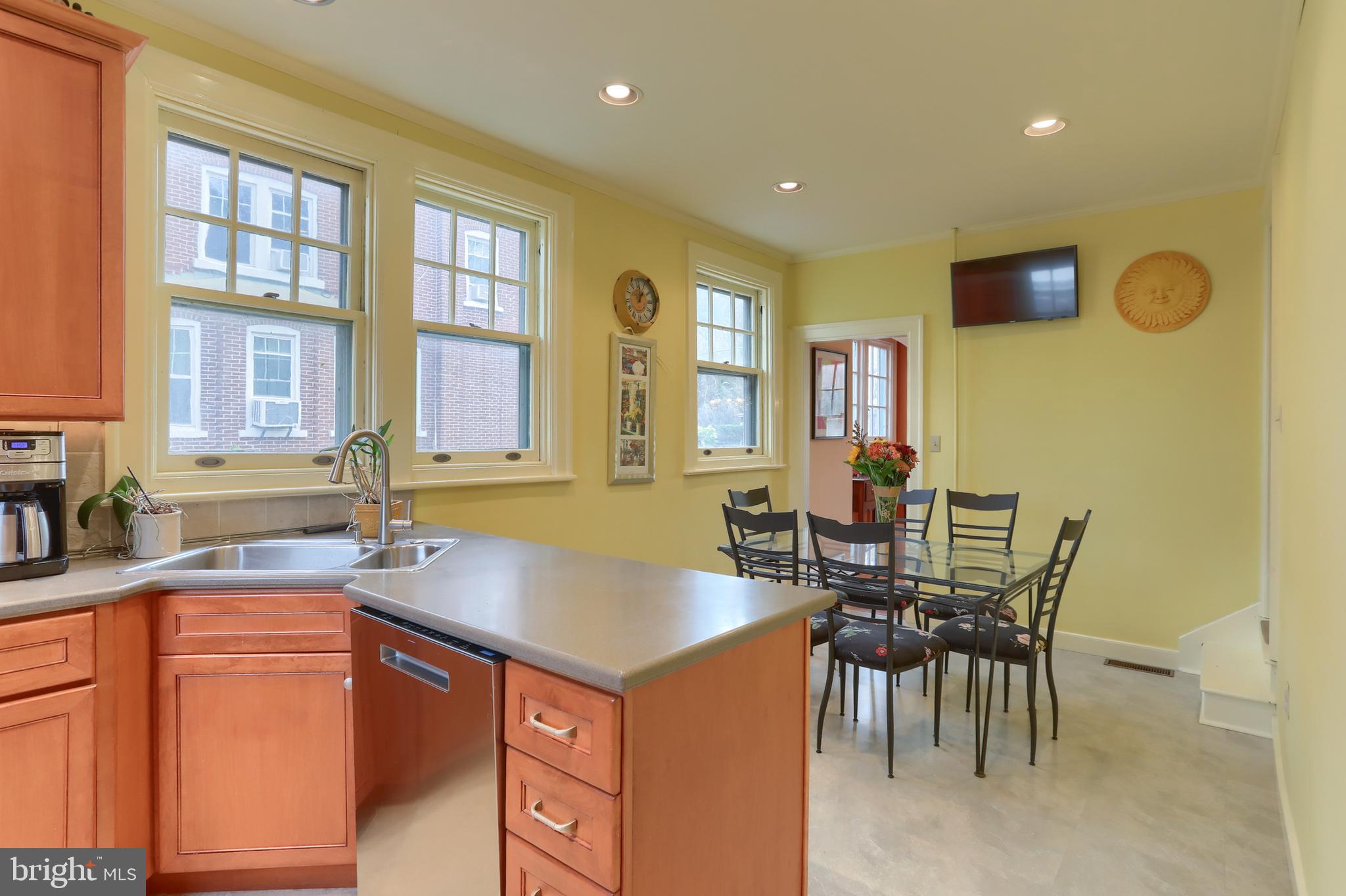 LEBANON CITY - Residential