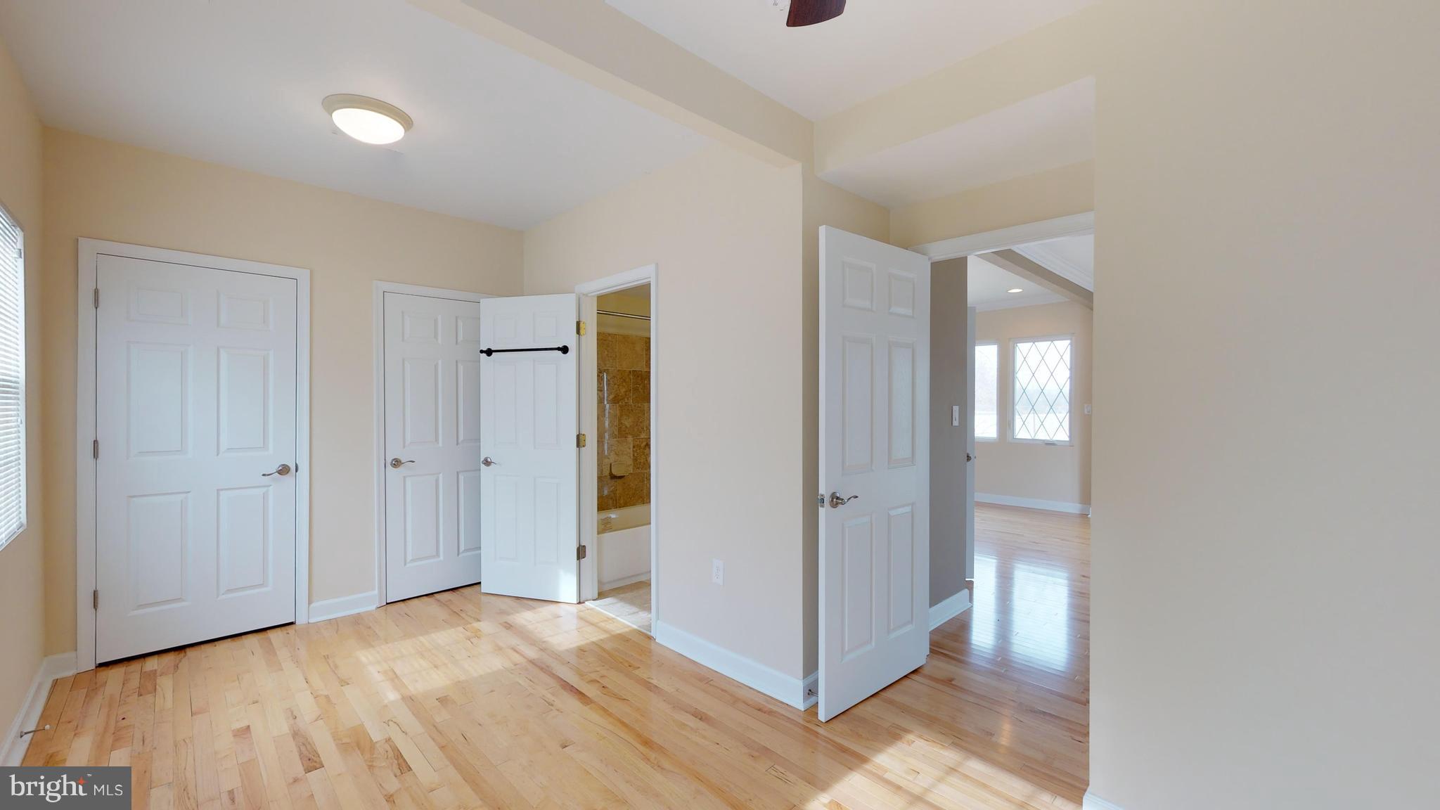 OAK PARK - Residential