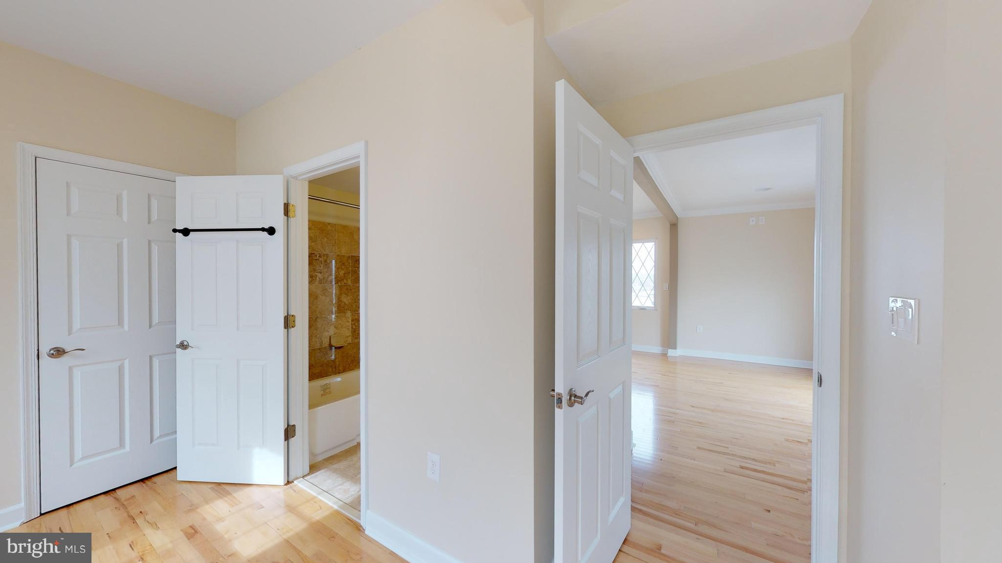 OAK PARK - Residential