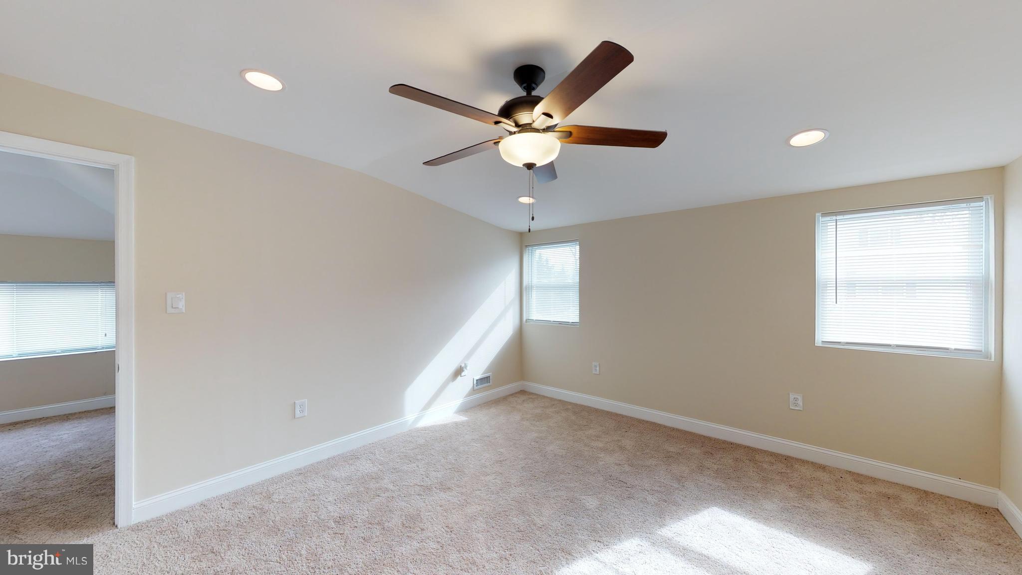 OAK PARK - Residential