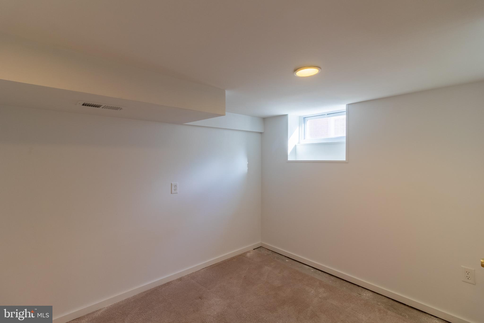 HOLLYWOOD - Residential