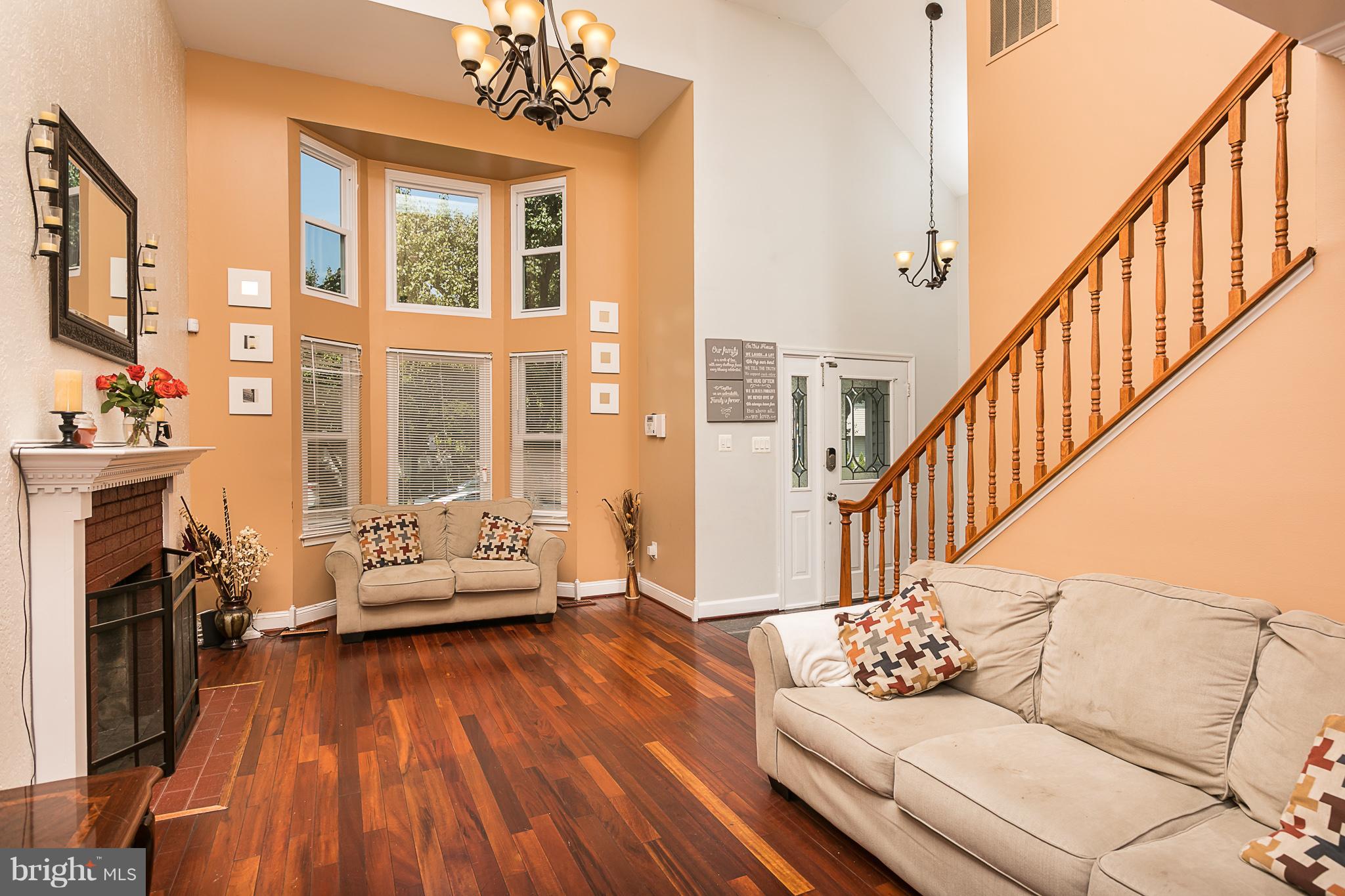 CARRIAGE HILL - Residential